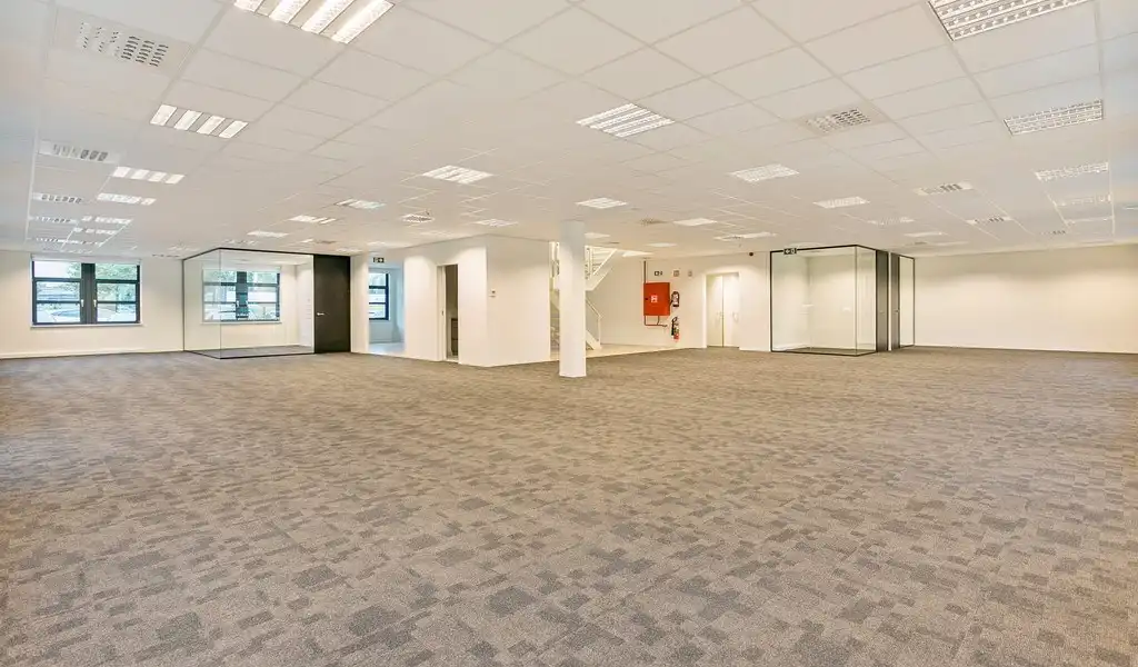 Instapklare kantoorruimte te huur in Businesspark E19 te Mechelen foto 3