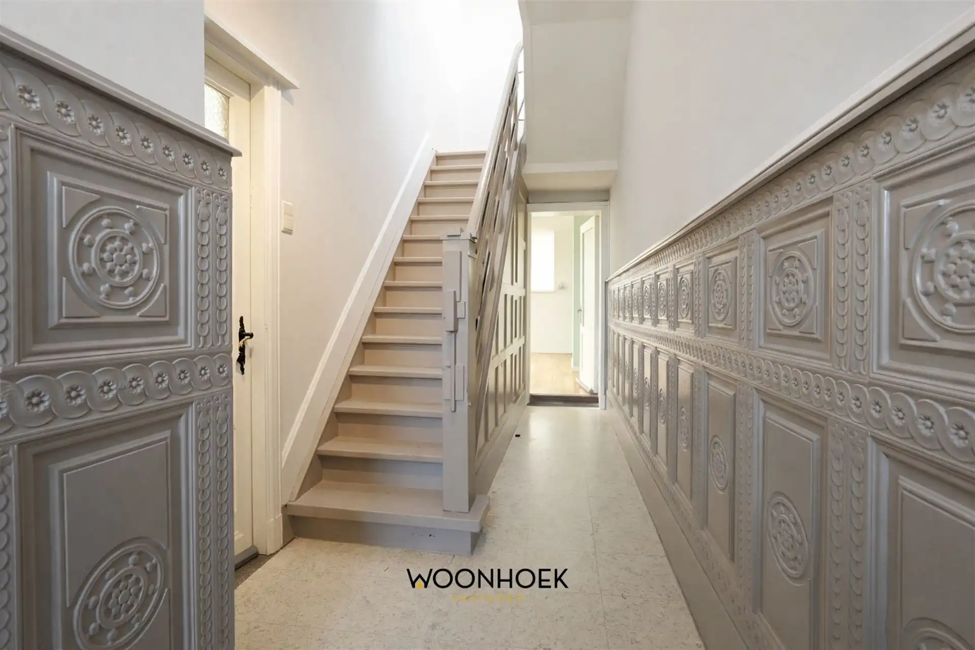 Sfeervolle woning met authentieke art-deco-accenten foto 2