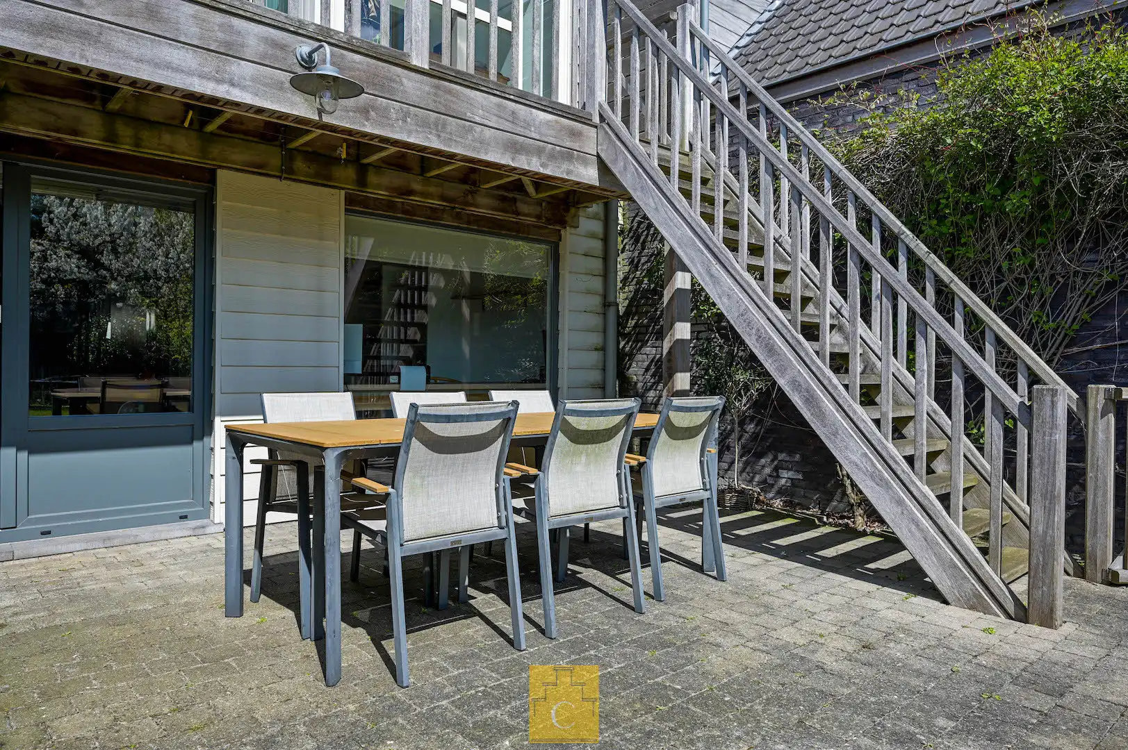 Sfeervolle gezinswoning met garage en tuin in het charmante Lissewege foto 14