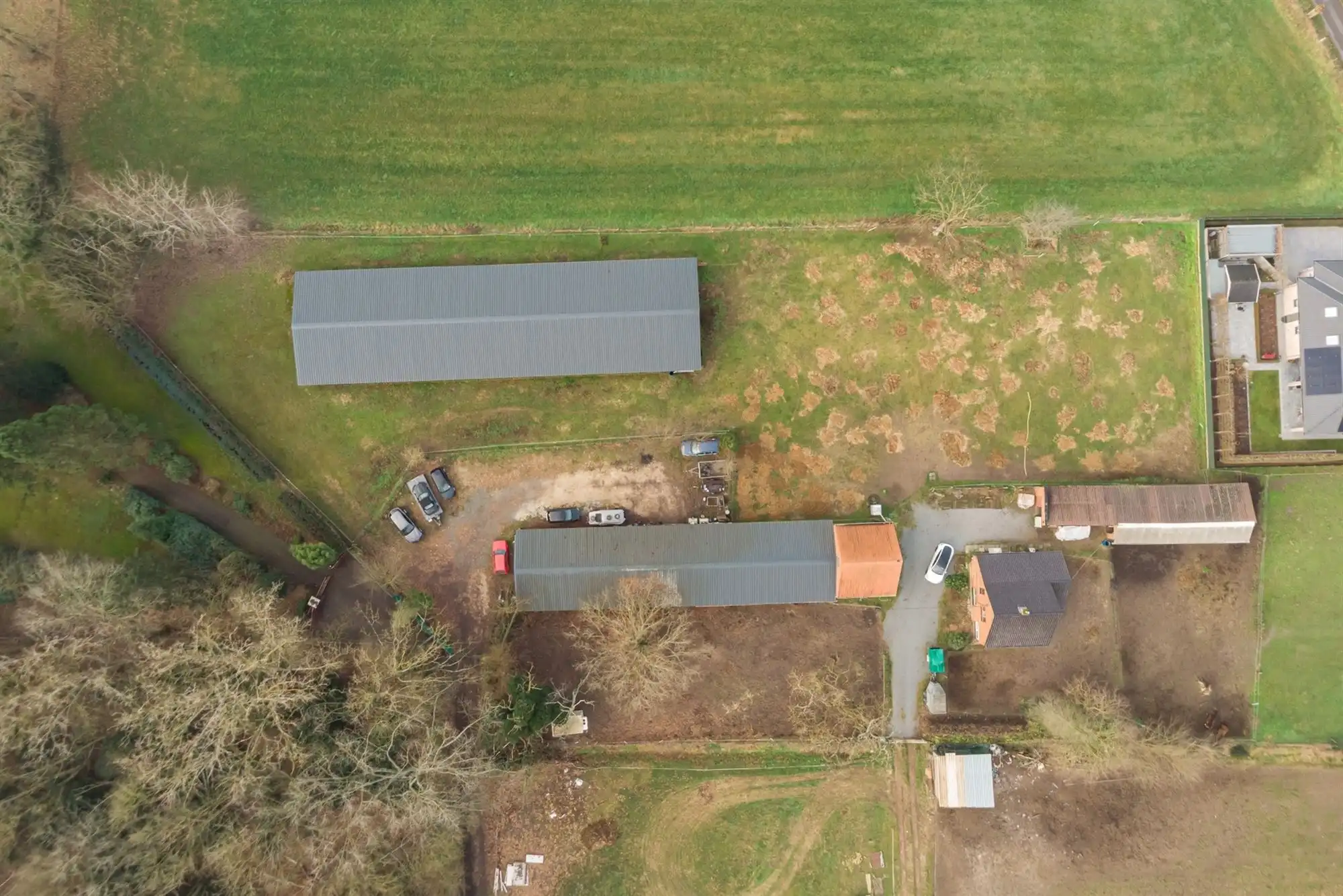 Te renoveren hoeve met enorm veel potentieel foto 24
