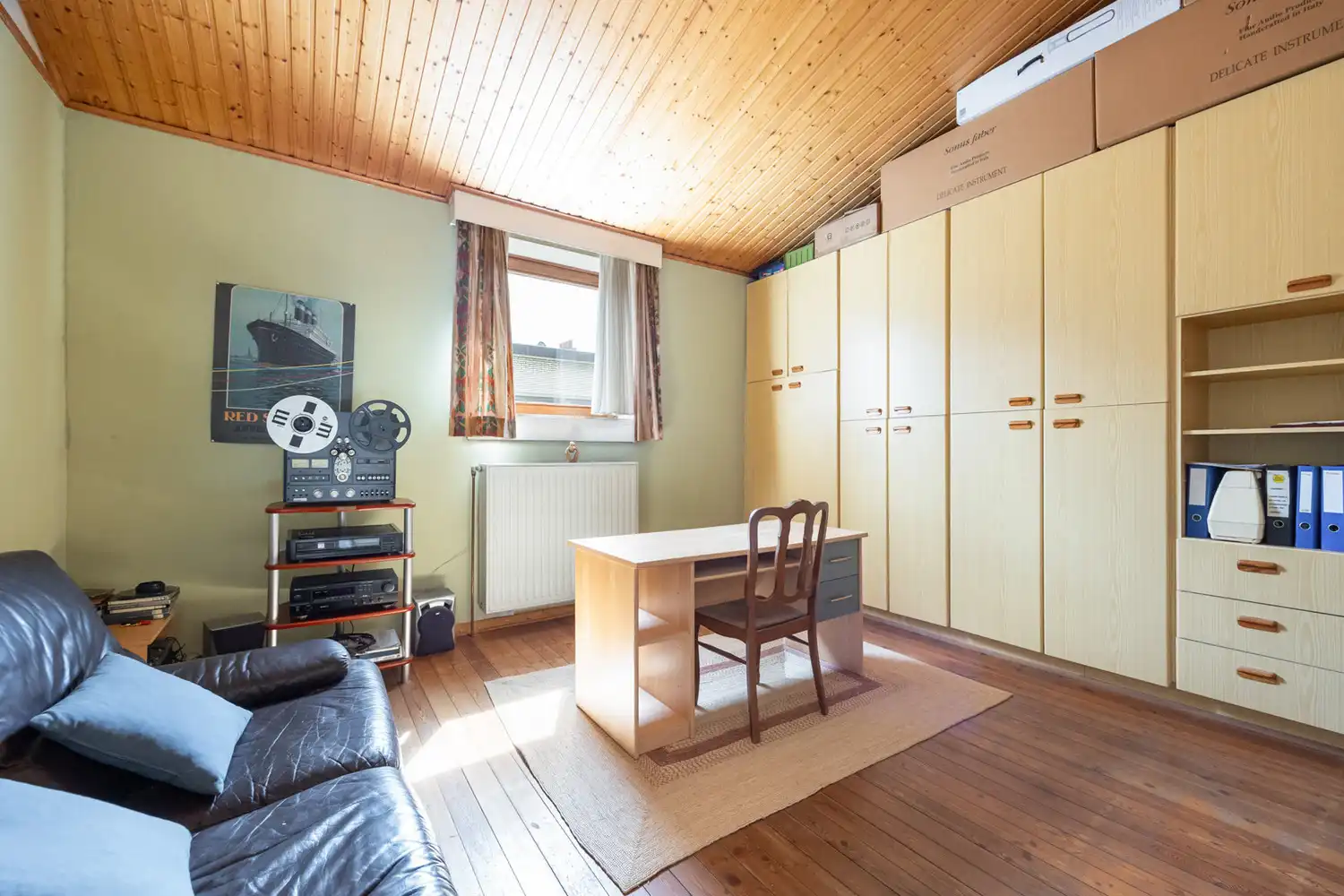 Karaktervolle, instapklare herenwoning met heerlijke stadstuin op toplocatie te Antwerpen-Zuid foto 24