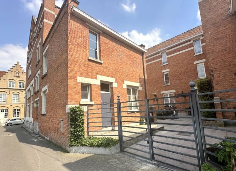 8 appartementen centrum Ieper foto 2