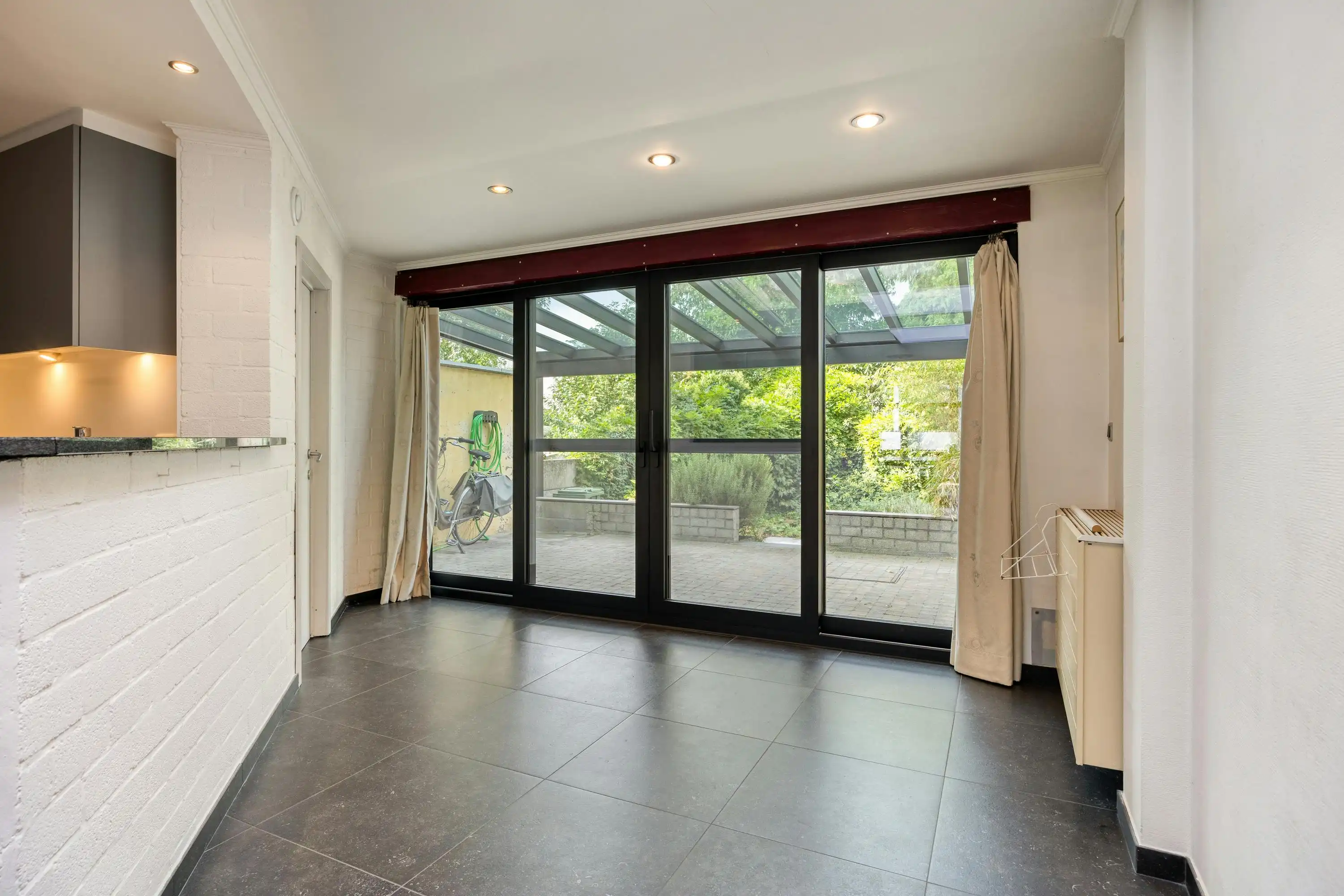 Huis met 4 kamers en tuin te koop vlakbij het Rivierenhof!  foto 10