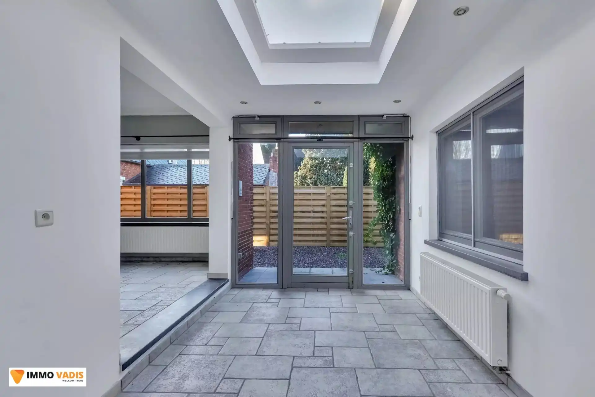 Veelzijdige vrijstaande woning met extra appartement foto 6