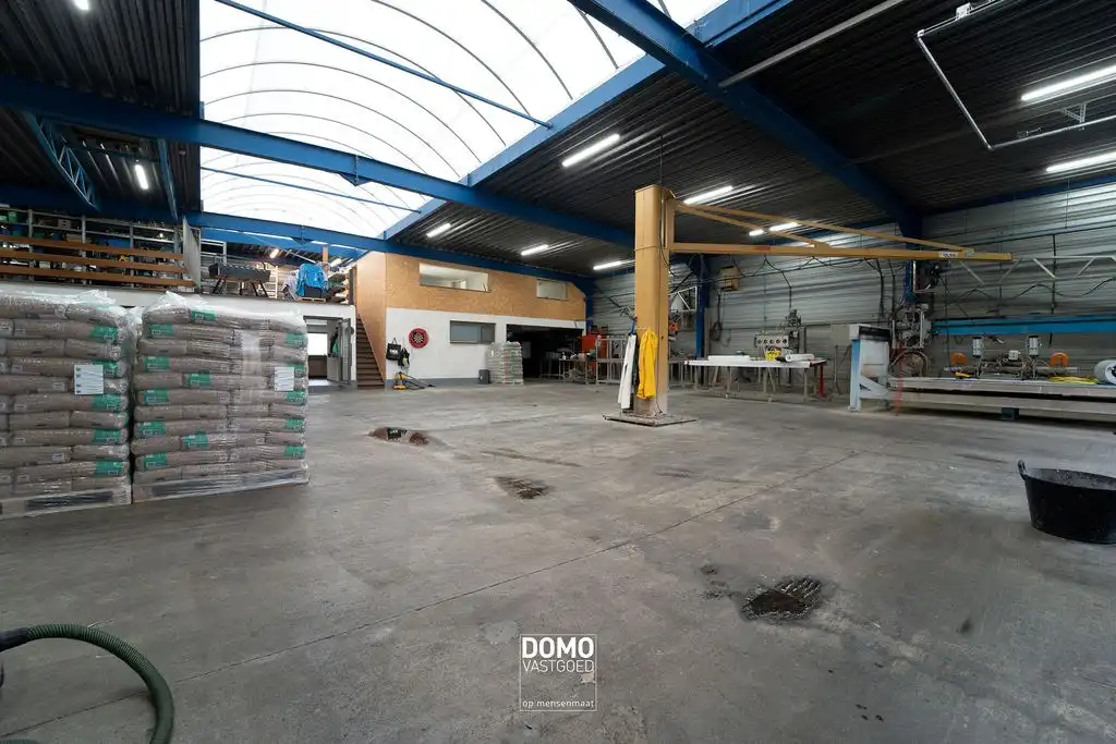 Industriehal op een perceeloppervervlakte van 28 are te Halen - bruikbare vloeroppervlakte 580m² foto 6