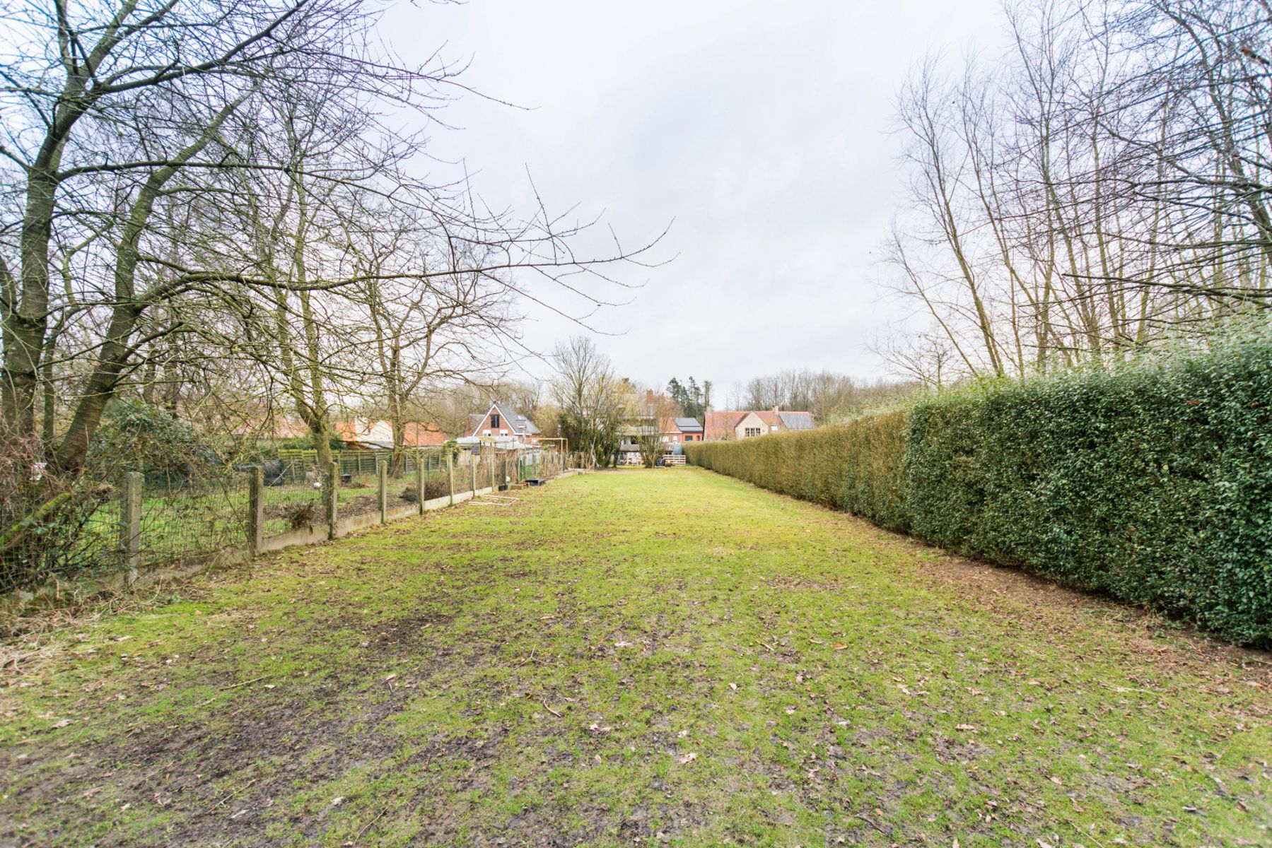 Opbrengsteigendom met 3 appartementen, 3 garages, tuin... foto 6