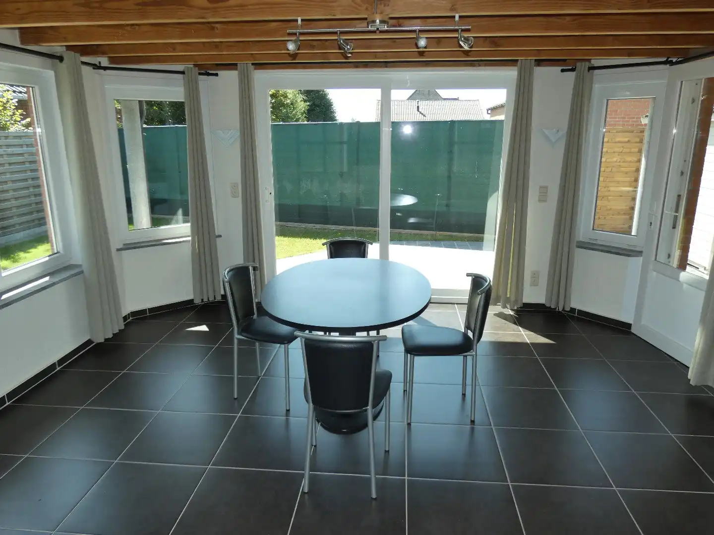 Instapklare open bebouwing met 3 slpk, garage en tuin, Kortemark foto 12