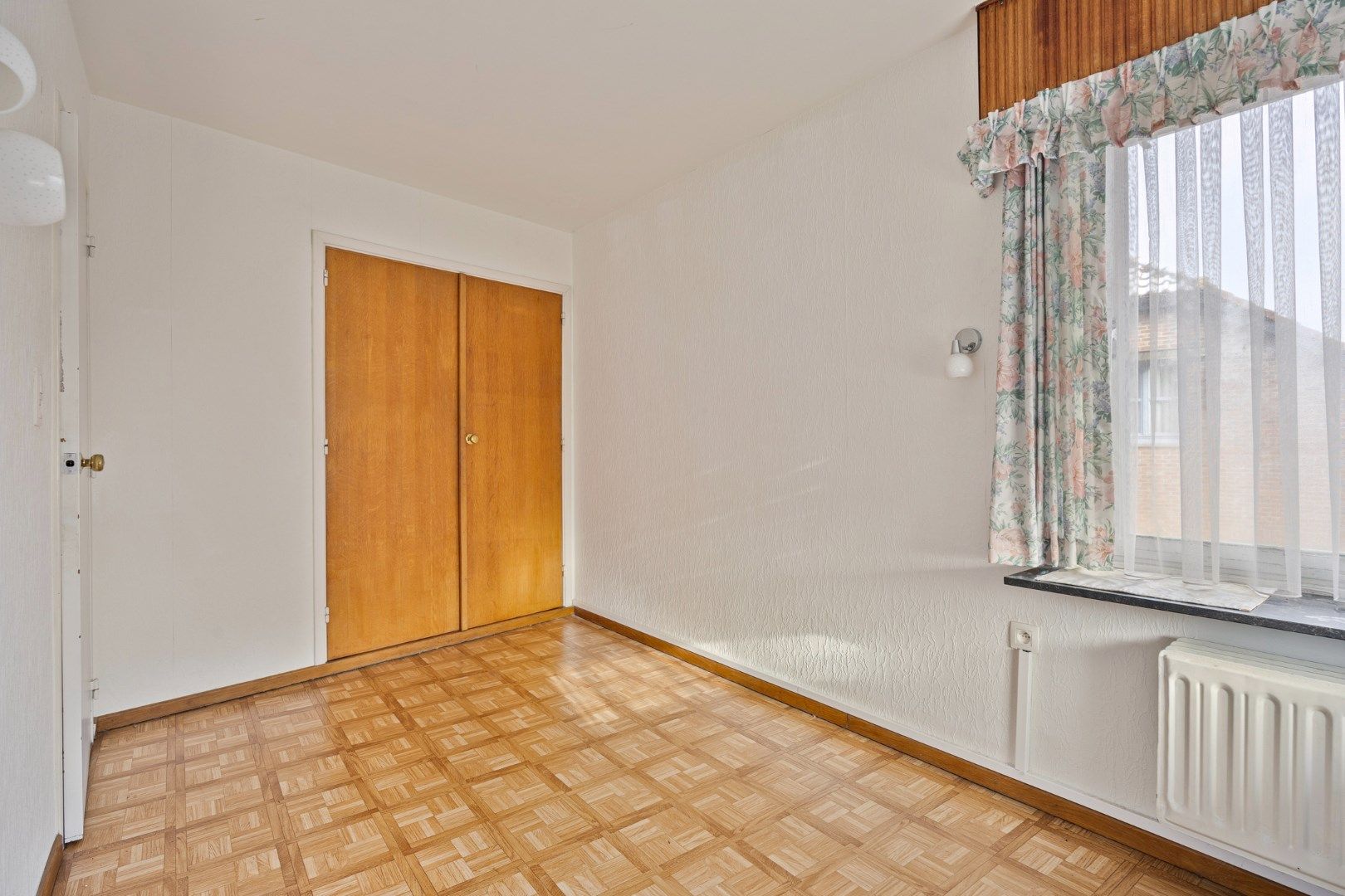 Ruime te renoveren gezinswoning met 4 slpks in het centrum van Herentals ! foto 20