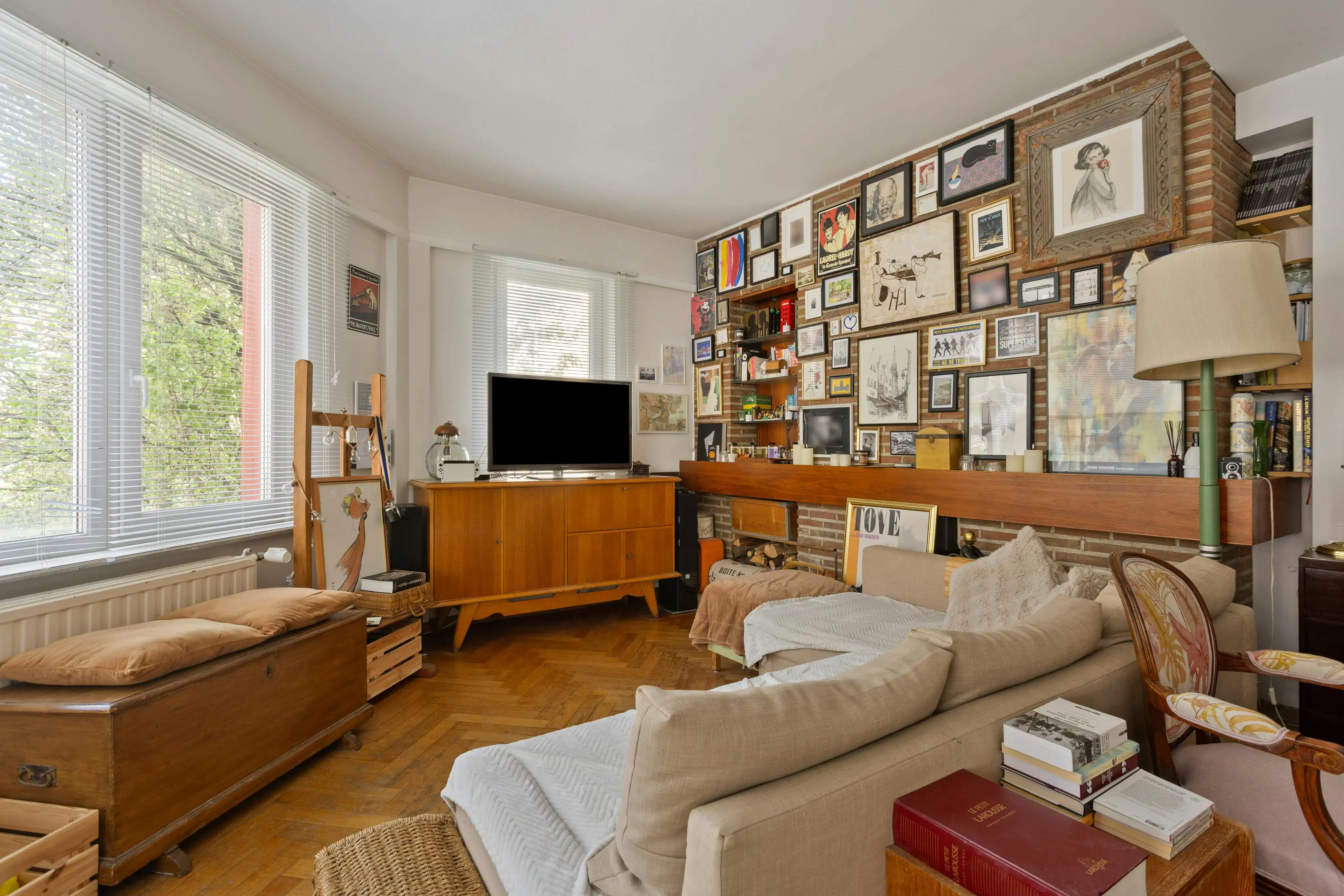 Gerenoveerd 3-slaapkamer appartement met terras Elsene foto 4