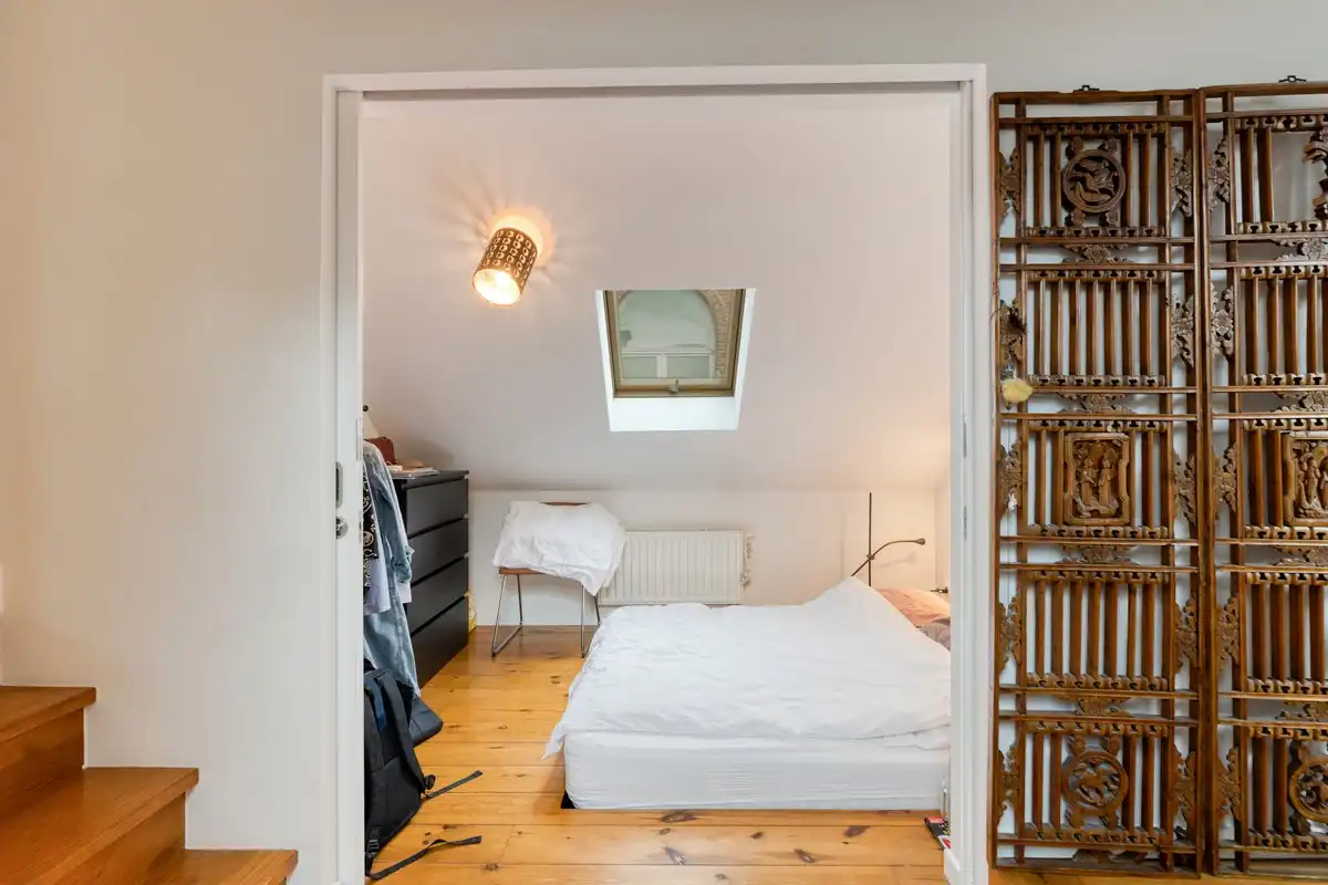 Prachtige loft op unieke locatie in oude Veeartsenschool foto 9