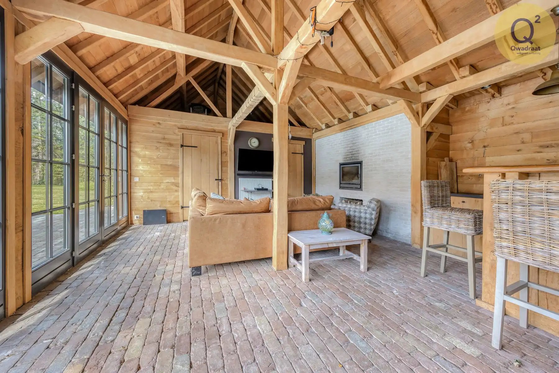 Rustig gelegen villa van met zwembad en poolhouse  foto 4