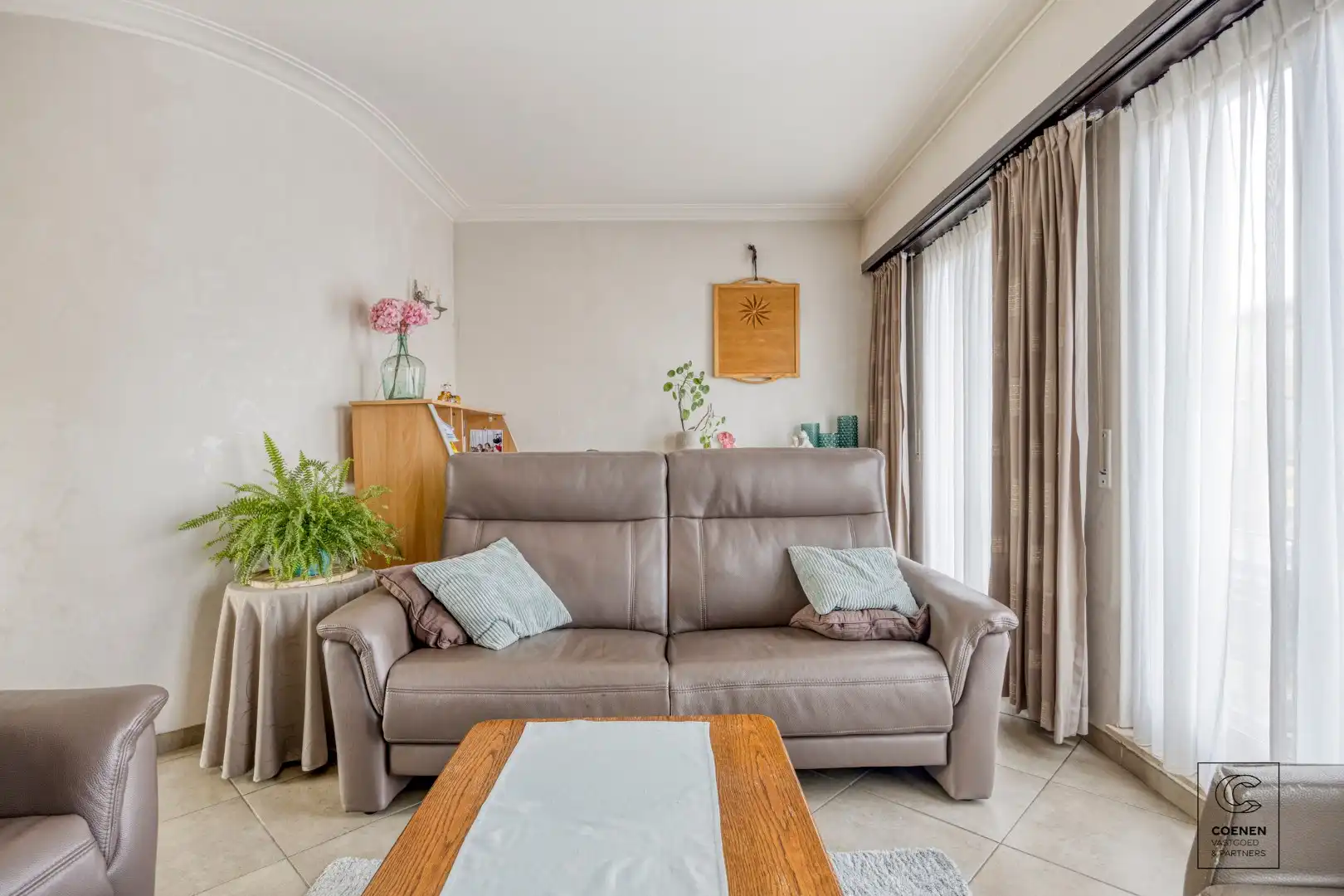 Zeer verzorgde bel-etagewoning op een centrale ligging te Kontich! foto 6