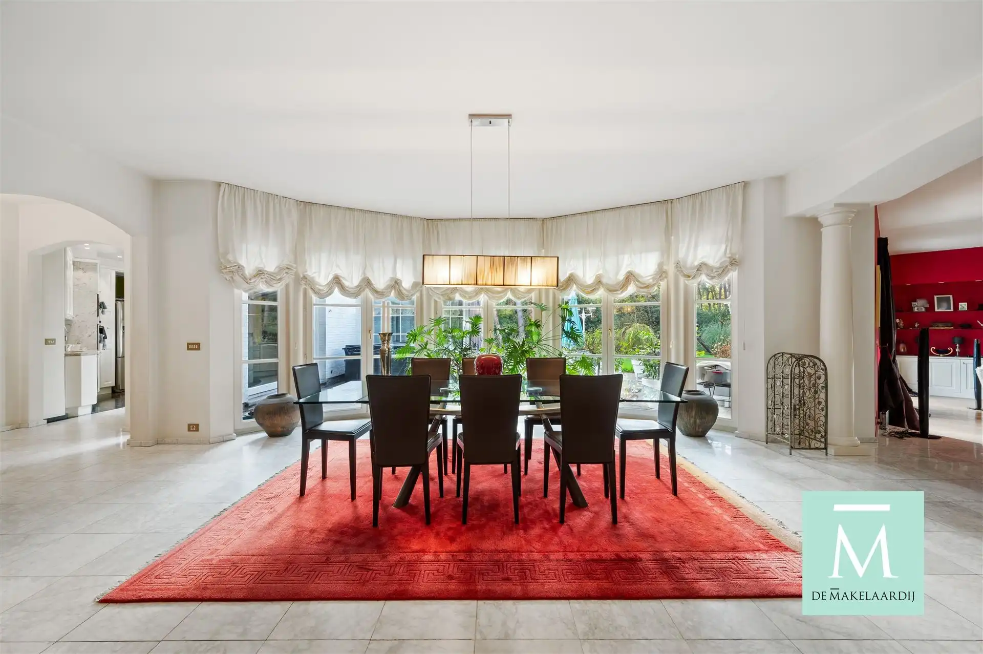 Stijlvolle villa met prachtige tuin, gelegen in het groen foto 11