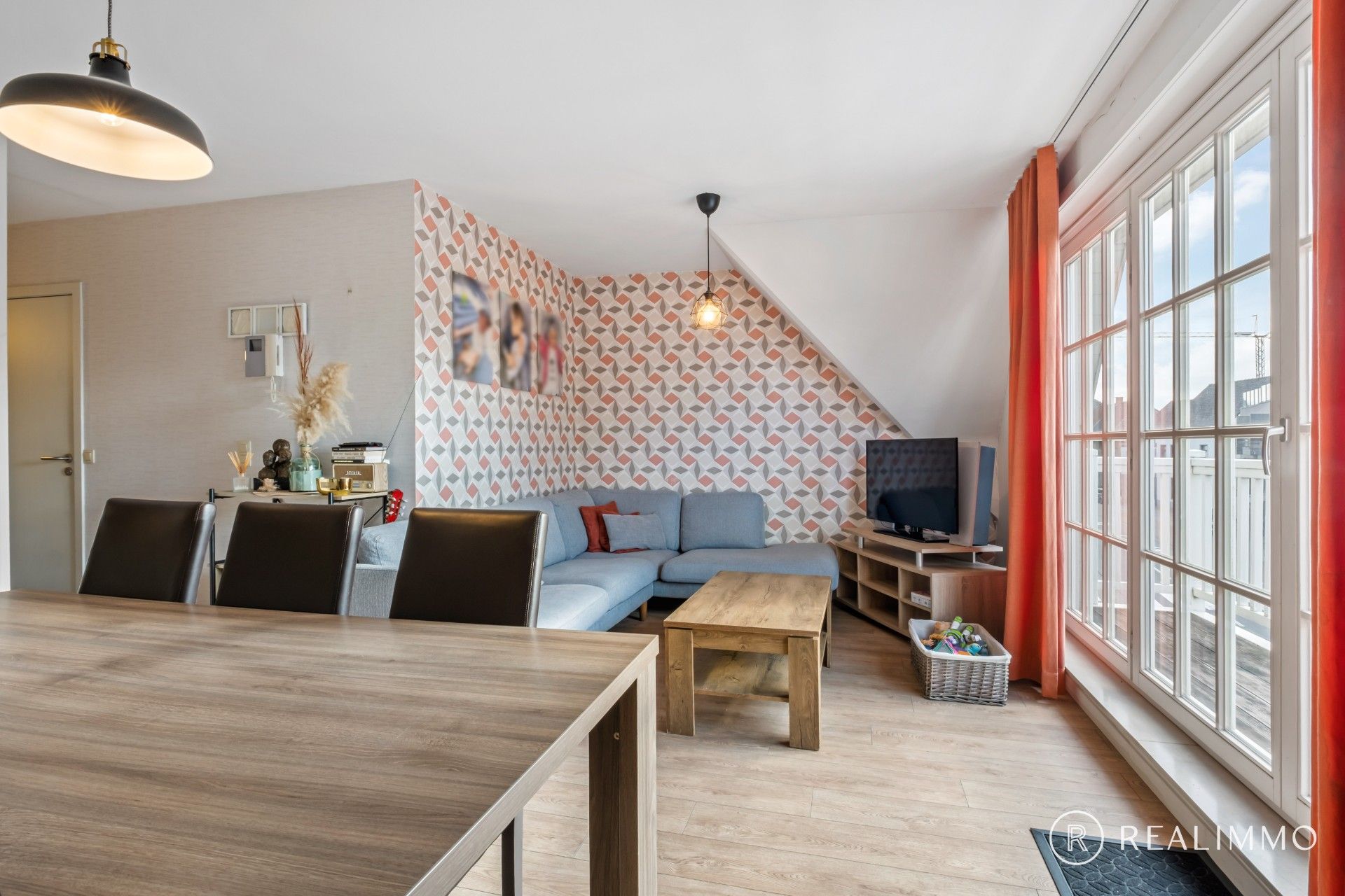 Ruim duplex appartement van 110 m² op centrale ligging in Anzegem foto 4