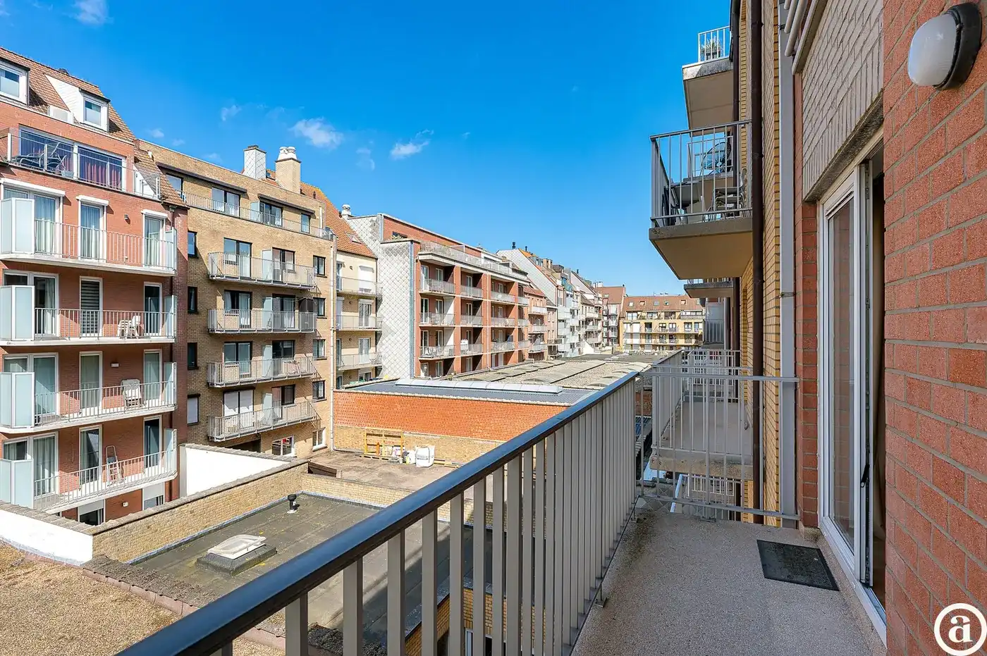 Lichtrijk mezzanine app. met 3 slpk op topligging foto 16