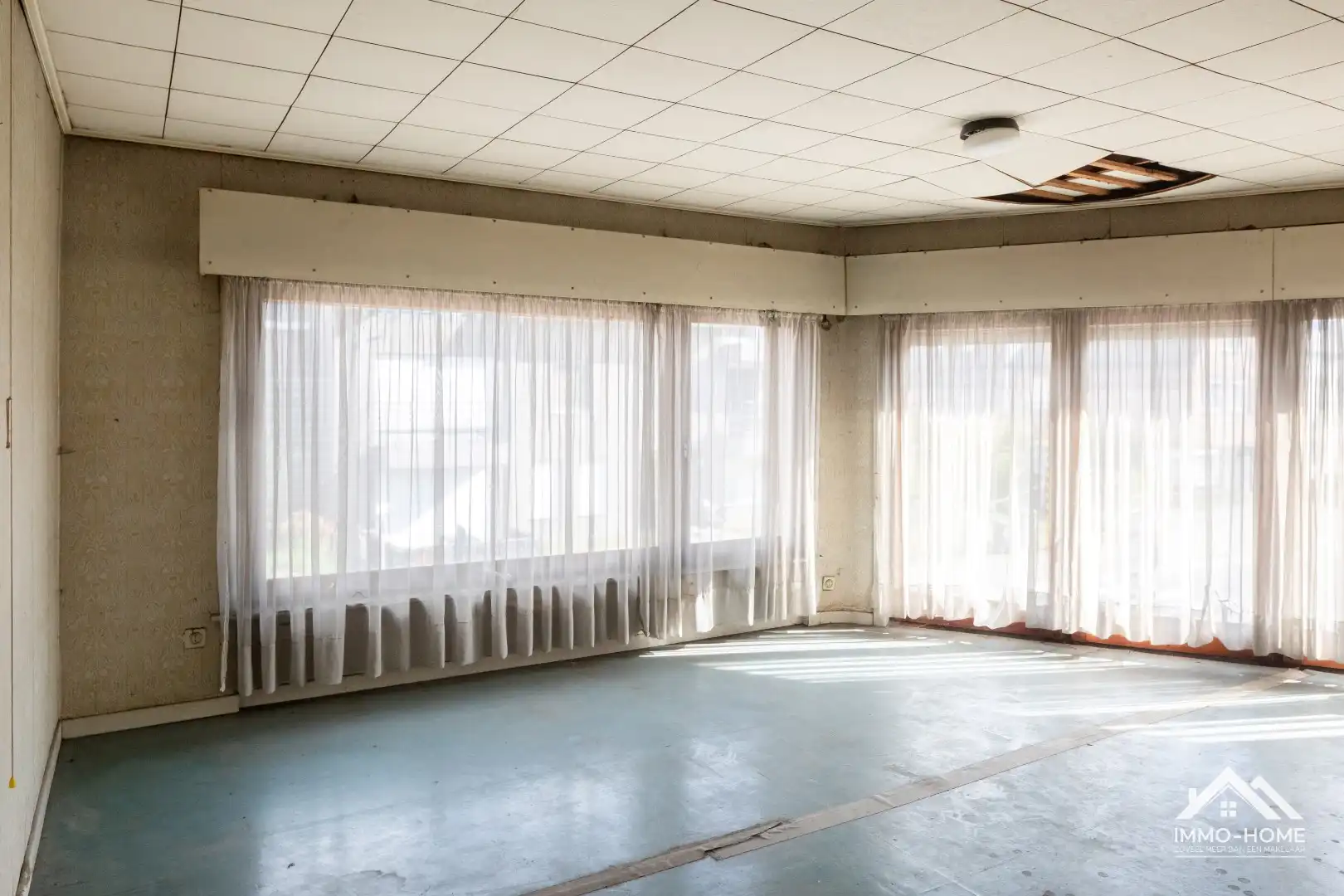 Ruime te renoveren hoekwoning met garage!!  foto 16