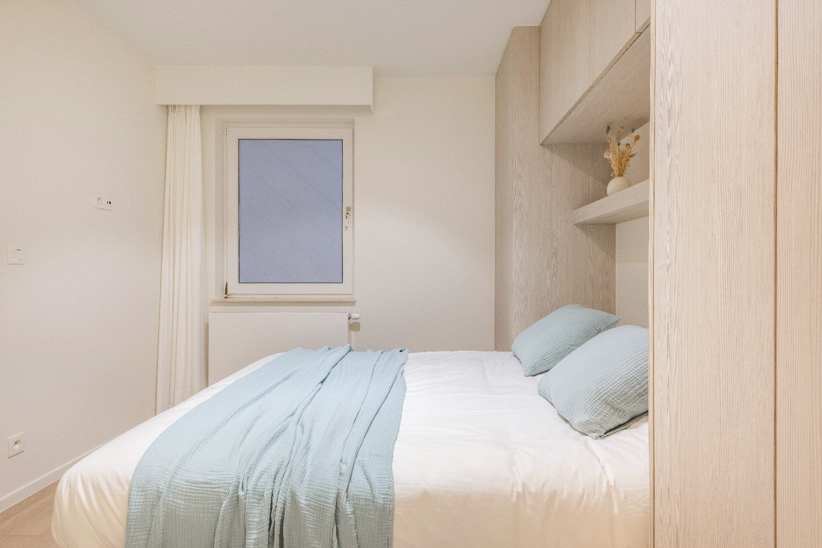 Gerenoveerd appartement met zijdelings zeezicht, nabij het Albertplein.  foto 14