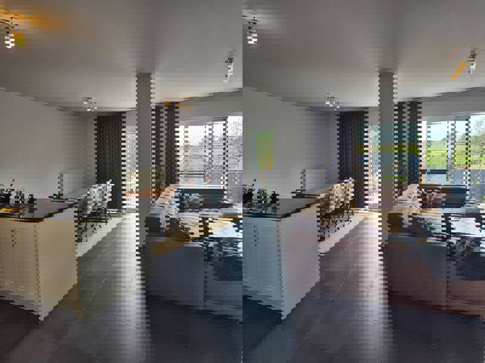 Gelijkvloers appartement met 3 slaapkamers en garagebox foto 5