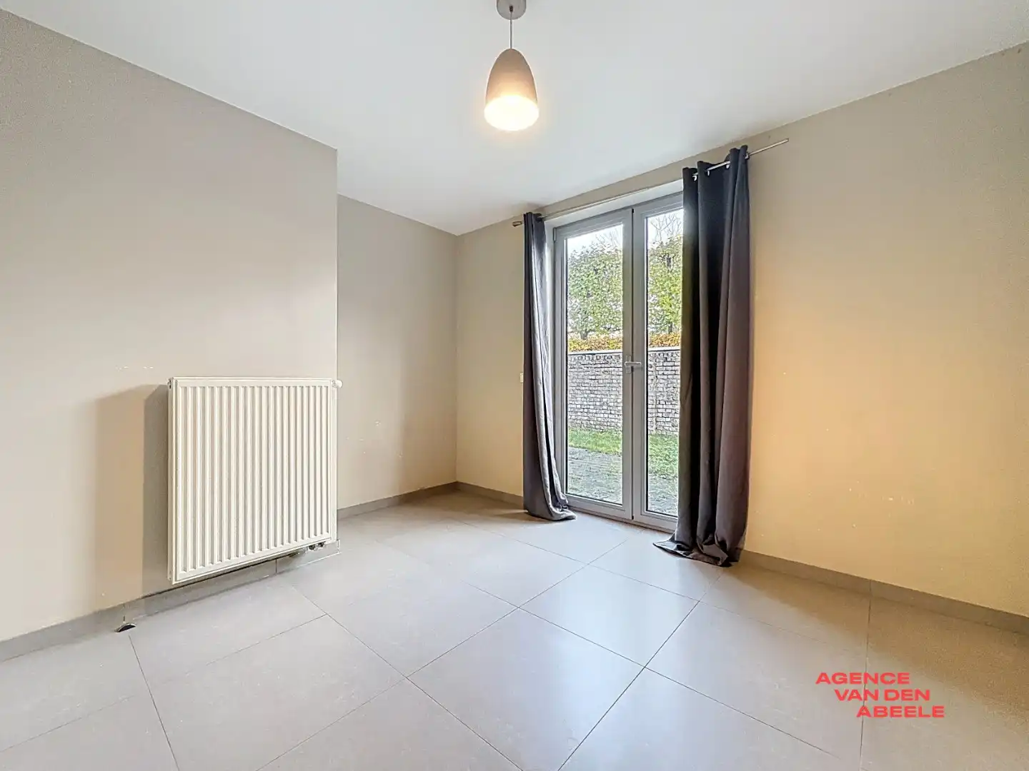 Duplexappartement met tuin en ruime garage foto 10