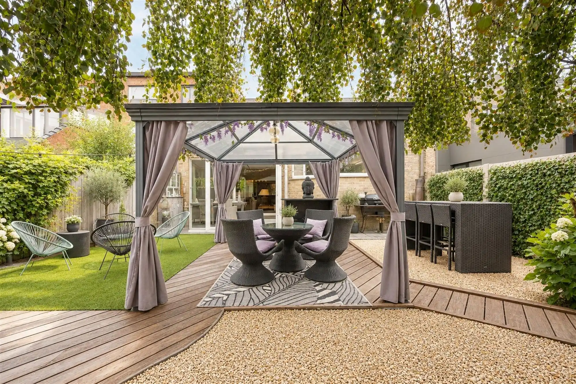 Instapklare woning met 4 slaapkamers en garage foto 22