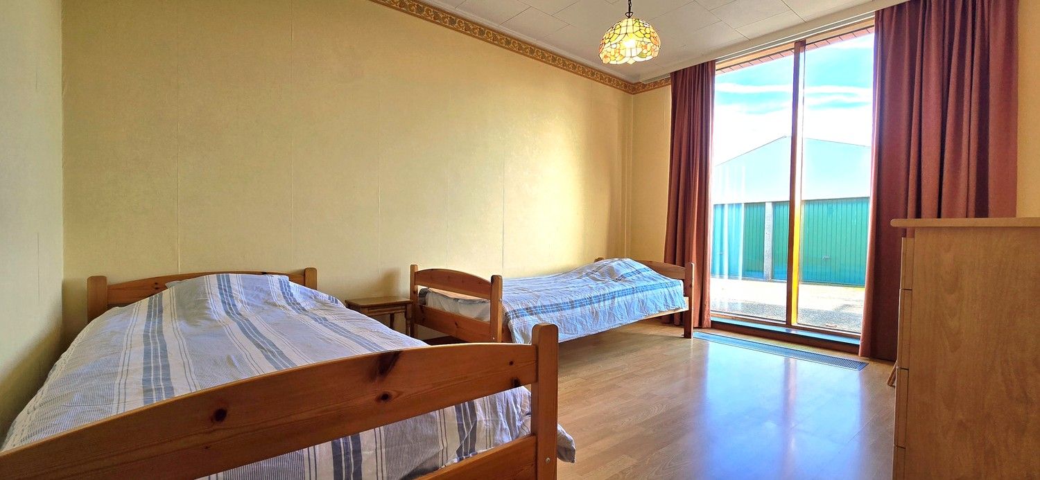 Huis te koop foto 11