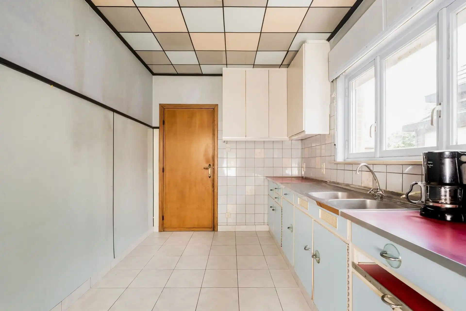 Te renoveren woning op toplocatie! foto 6