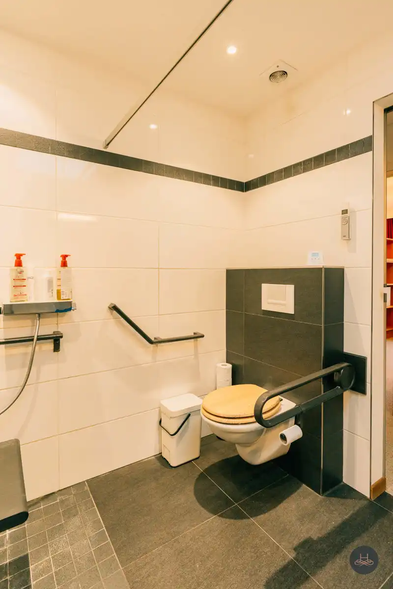 Gelijkvloerse woning in autoluwe buurt foto 12