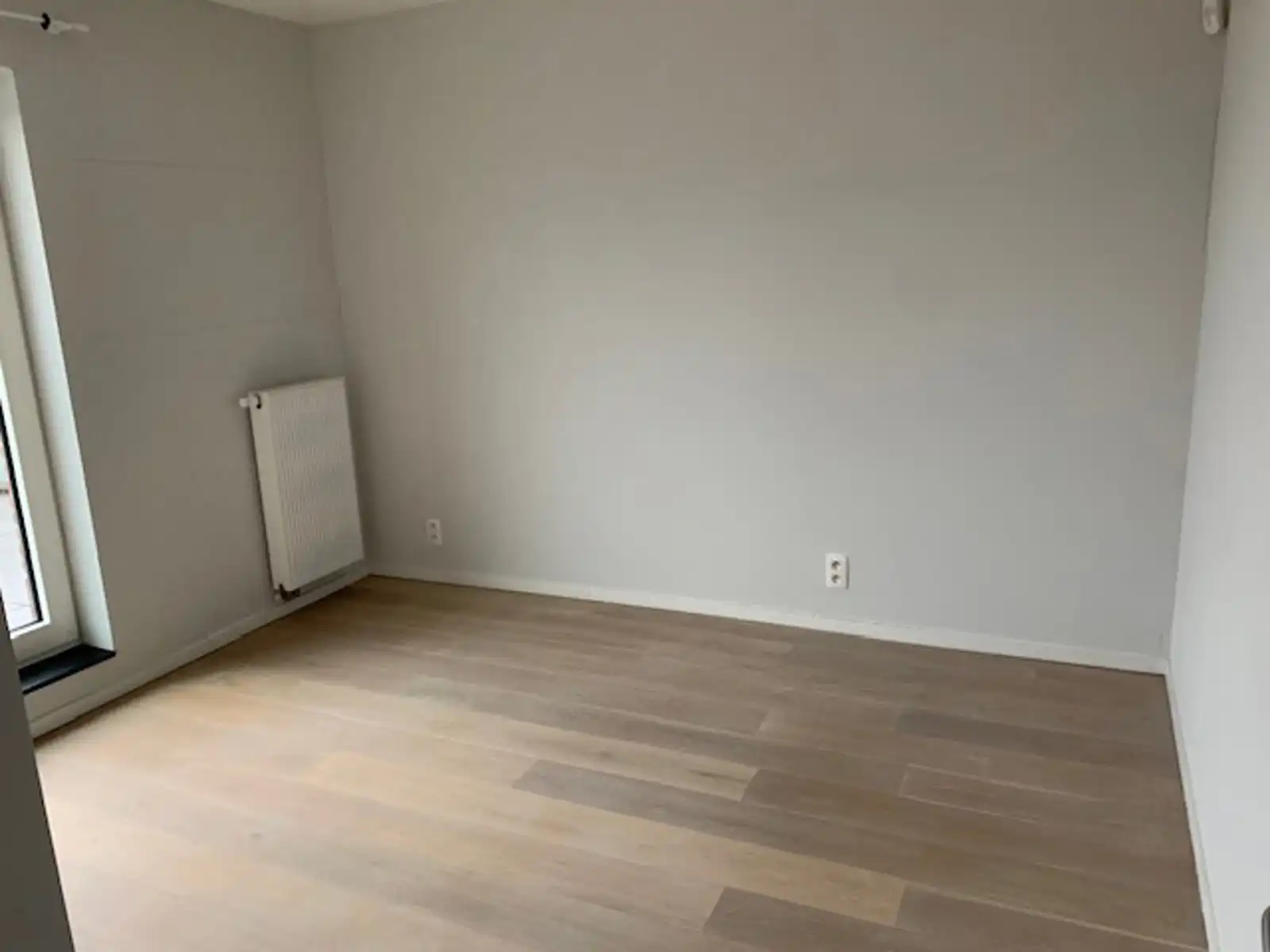 Centraal gelegen tweeslaapkamer appartement met groot terras foto 8