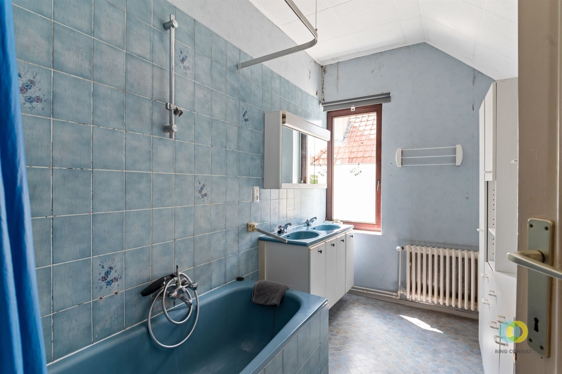 Karaktervolle villa op mooi perceel foto 16