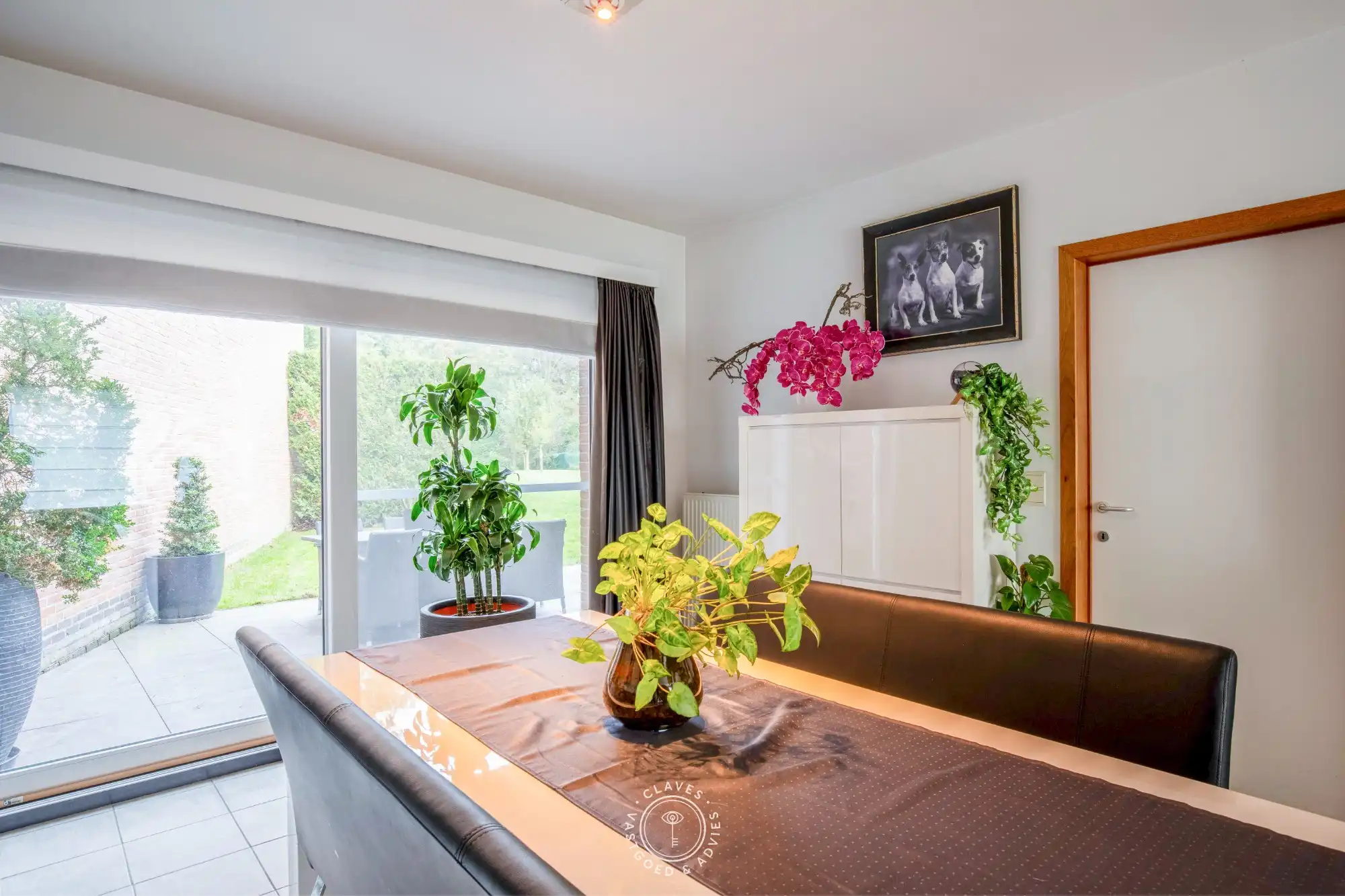 Instapklare gezinswoning met 3 slaapkamers, garage en verrassend ruime tuin in Sint-Niklaas foto 10