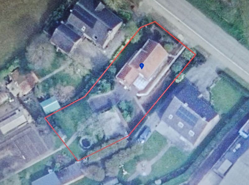 Te renoveren woonhuis van 141m² in open bebouwing met tuin op 5 are 83 ca foto 6