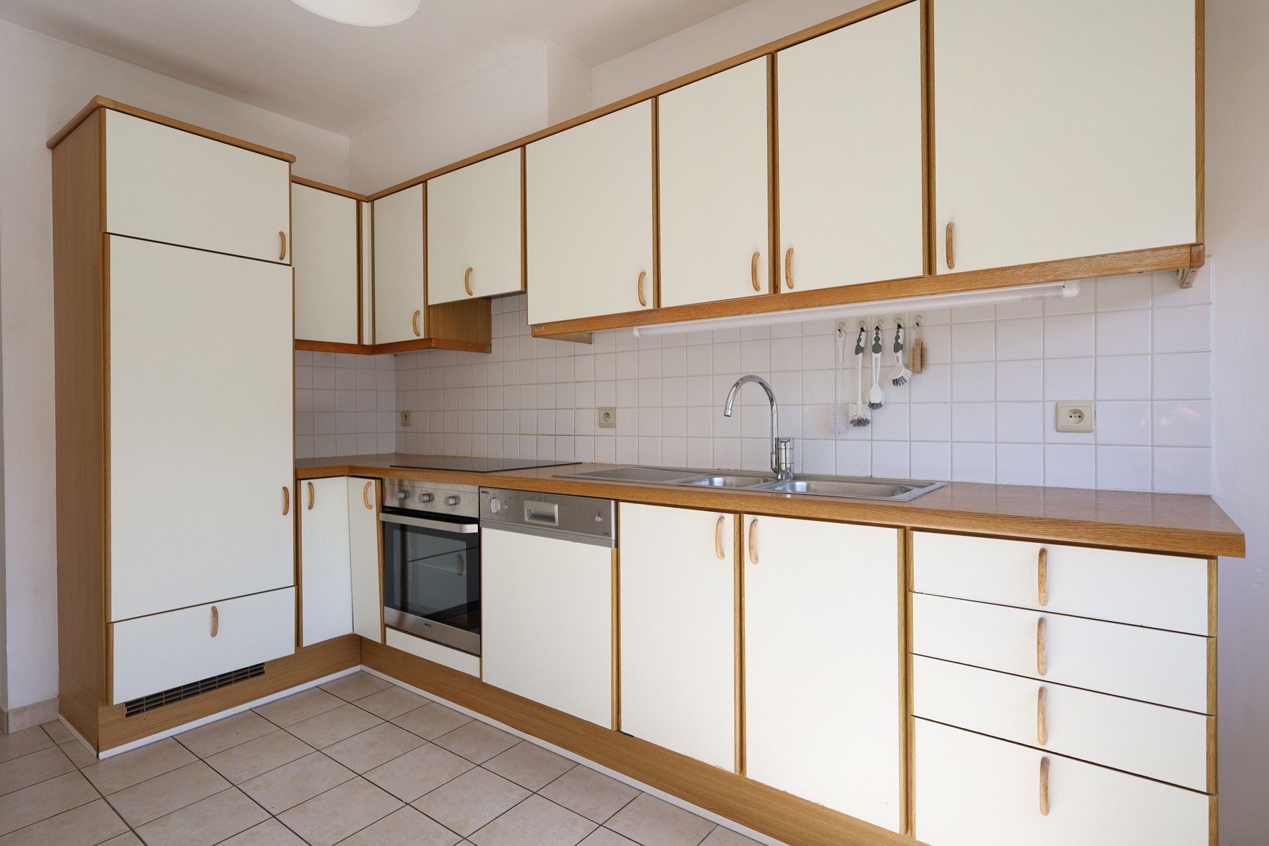 Ruim appartement met 3 slaapkamers in het centrum foto 5