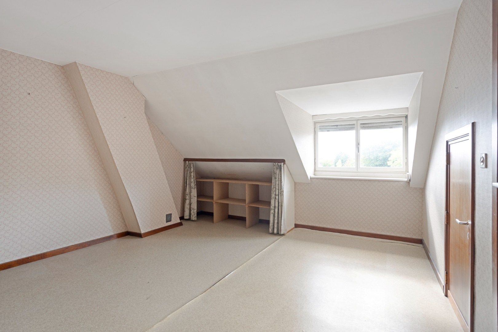 Halfopen bebouwing met 4 slaapkamers,  bureau en ruime tuin in Kessel-Lo - bewoonbare opp. 179 m²  foto 18
