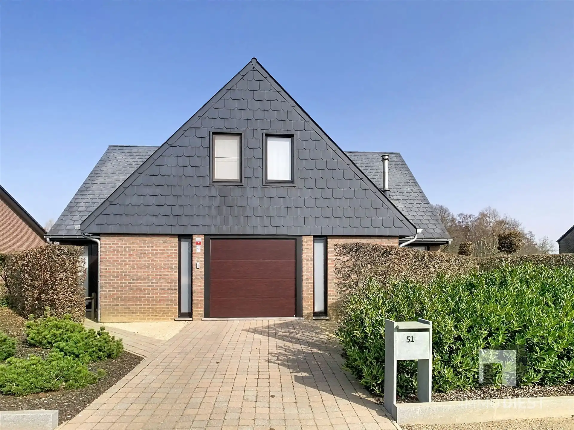 Piekfijn onderhouden woning met 4 slpks | EPC C | op 10a50ca foto {{pictureIndex}}