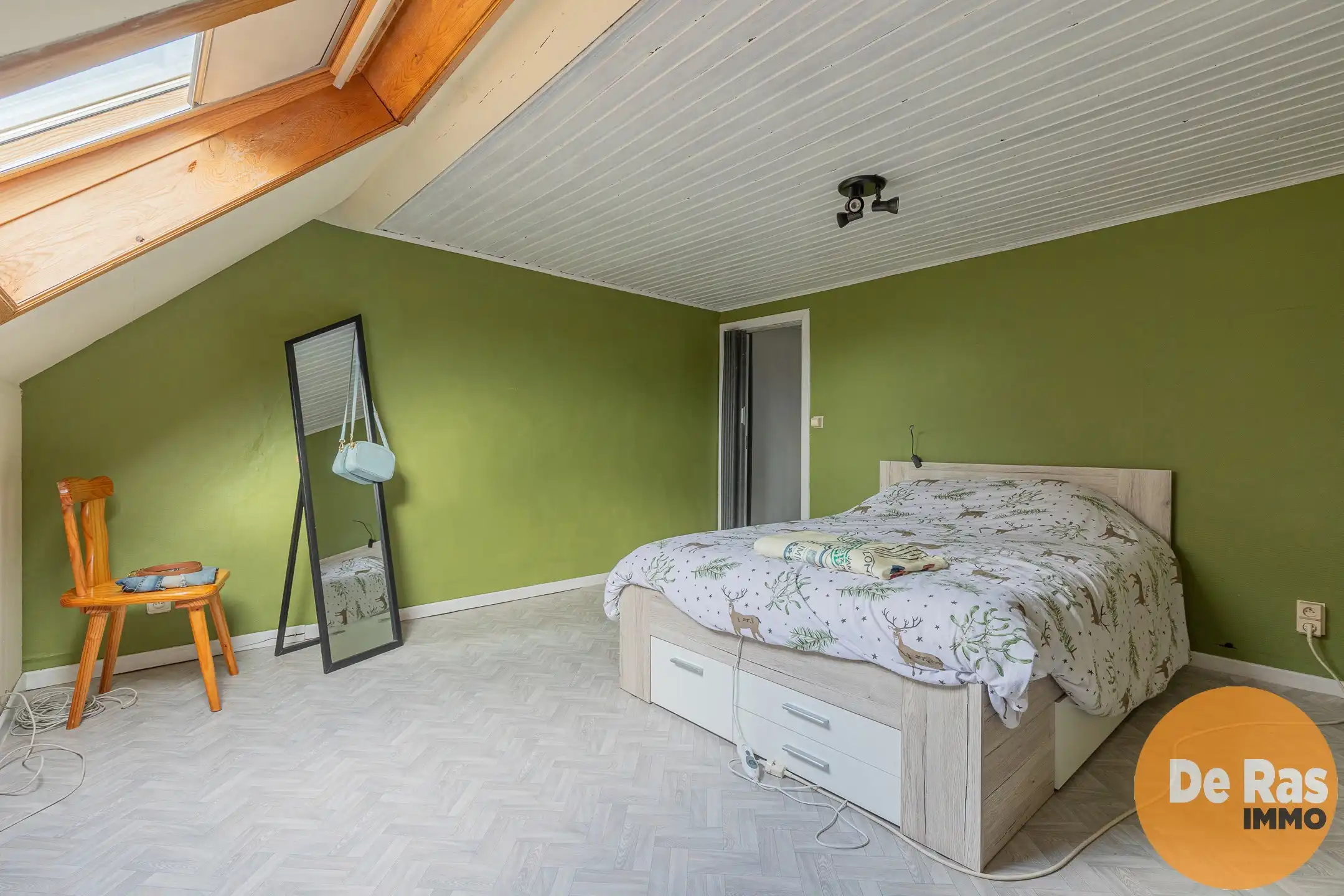WICHELEN - Instapklare woning met alle comfort en grote tuin foto 12