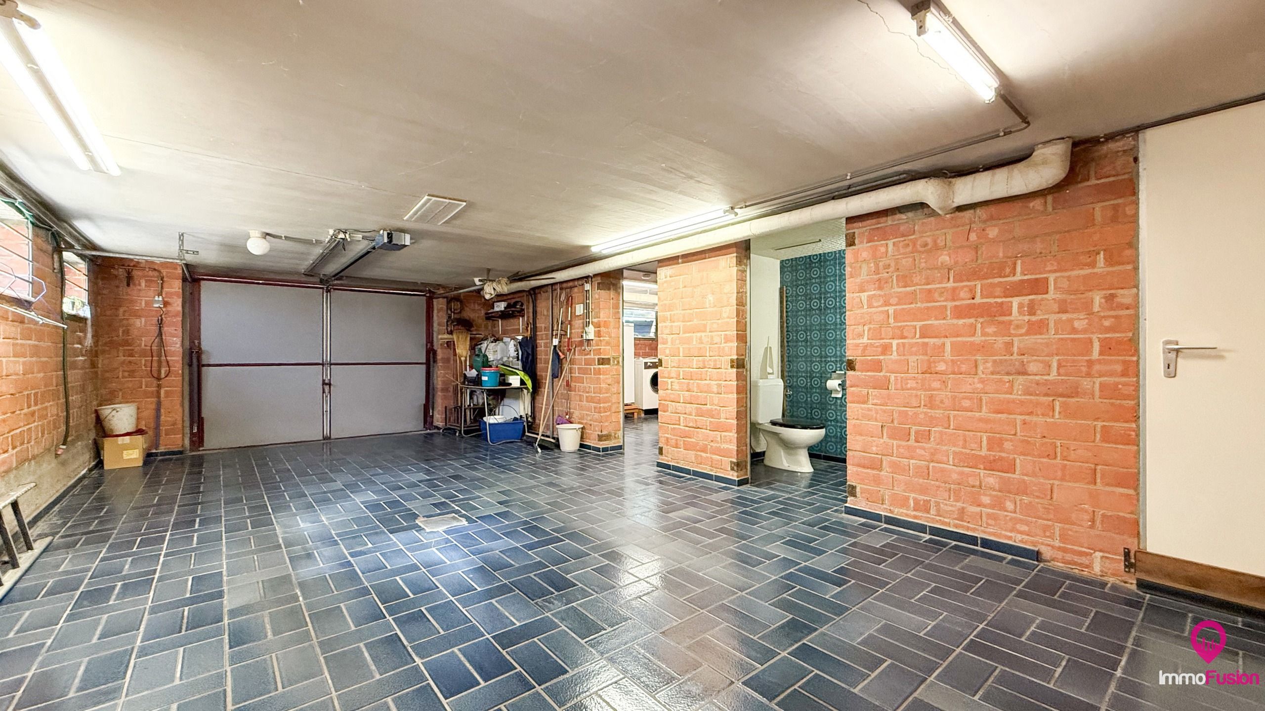 Mooie, volledig onderkelderde bungalow met 3 slaapkamers!  foto 26