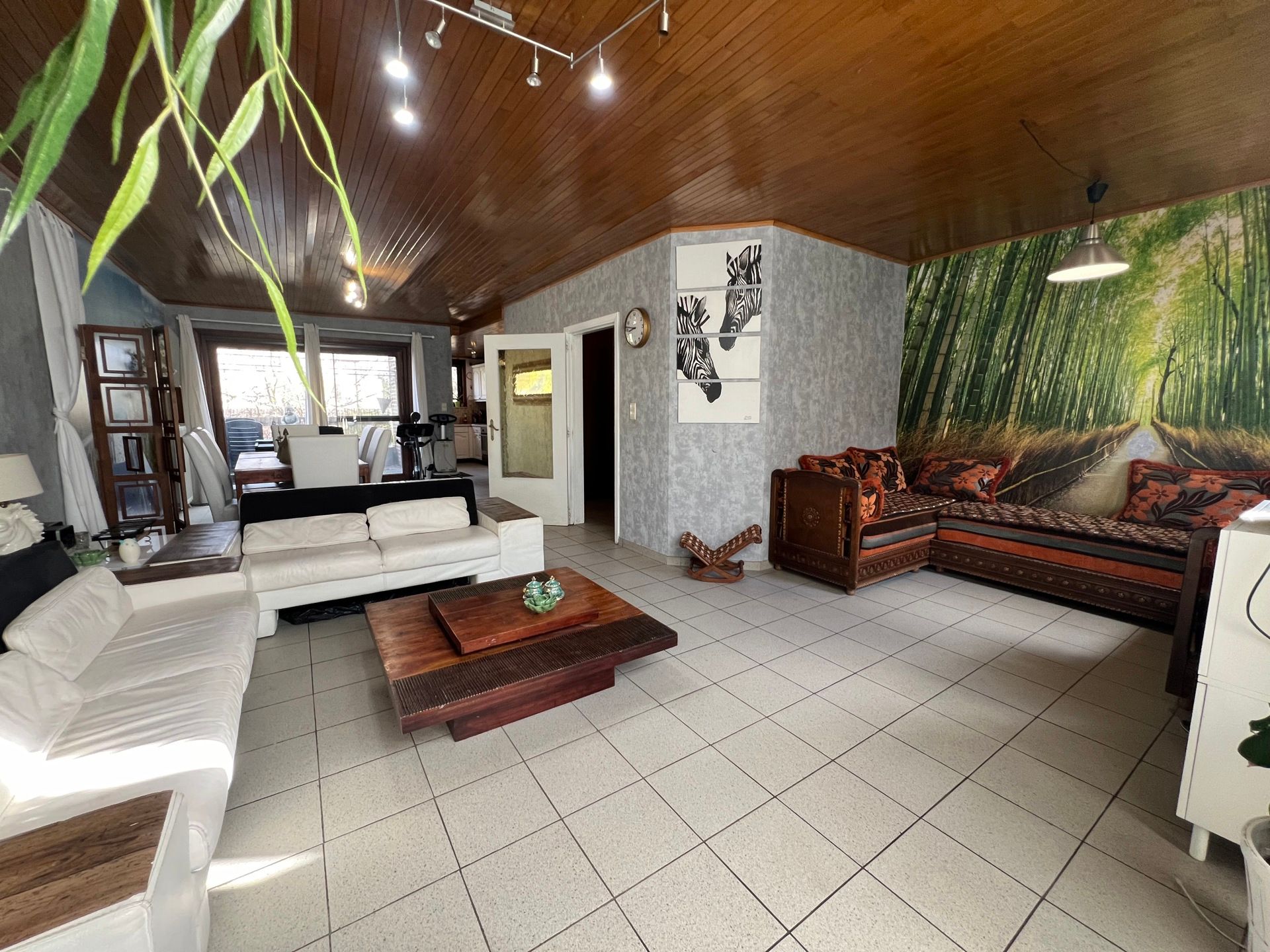 Leuke woning met mogelijke winkelruimte in centrum foto 4