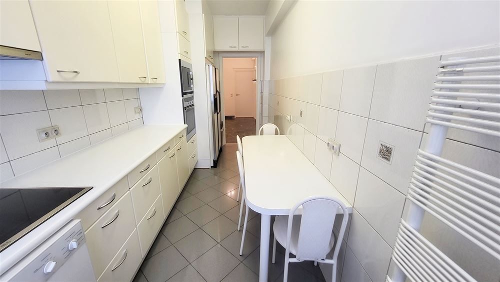 Ruim 4 slpkr- appartement + terras | Haringrodewijk  foto 11