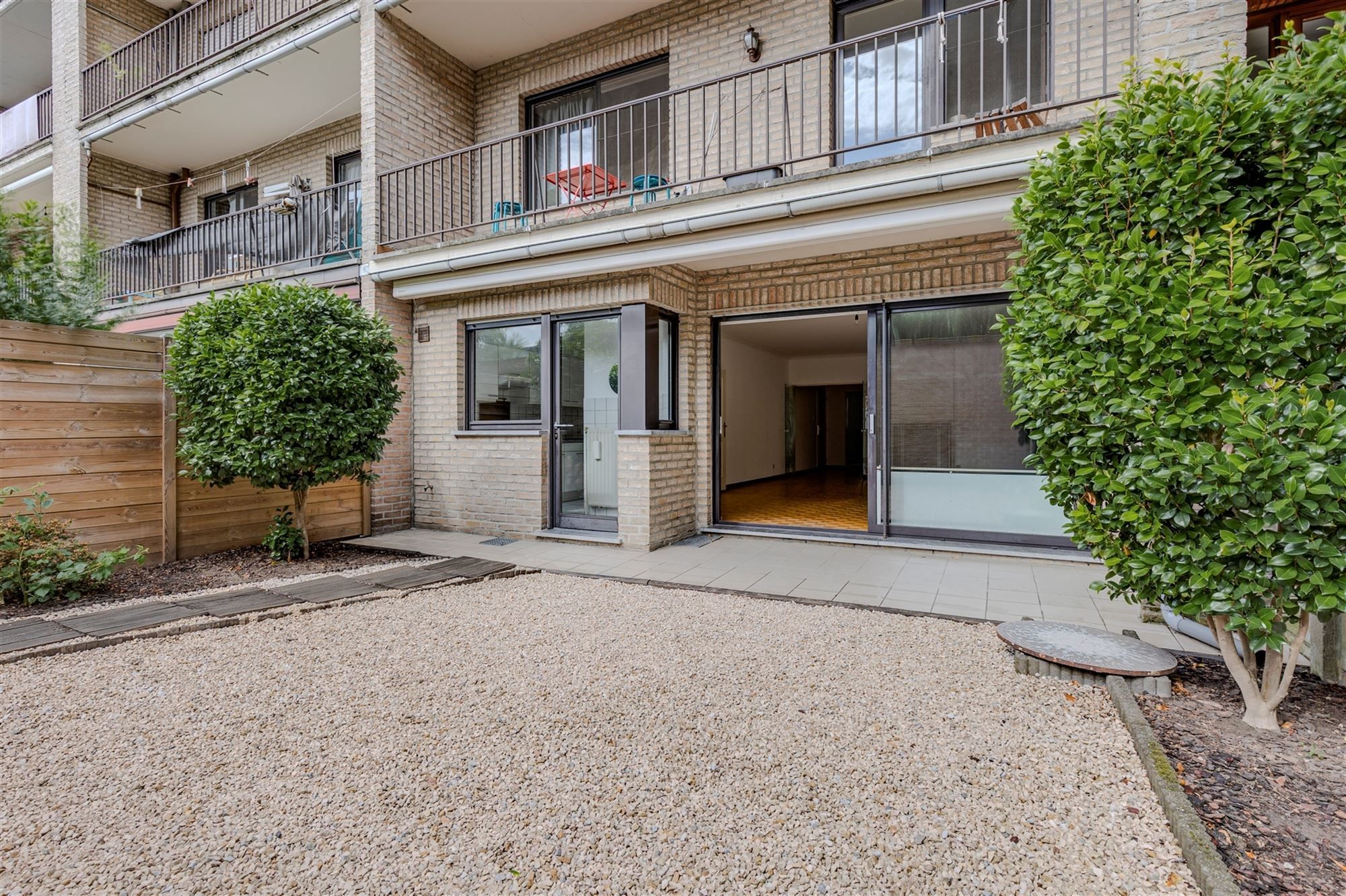 Instapklaar 2 slk appt met tuin en garagebox aan Te Boelaerpark foto 13