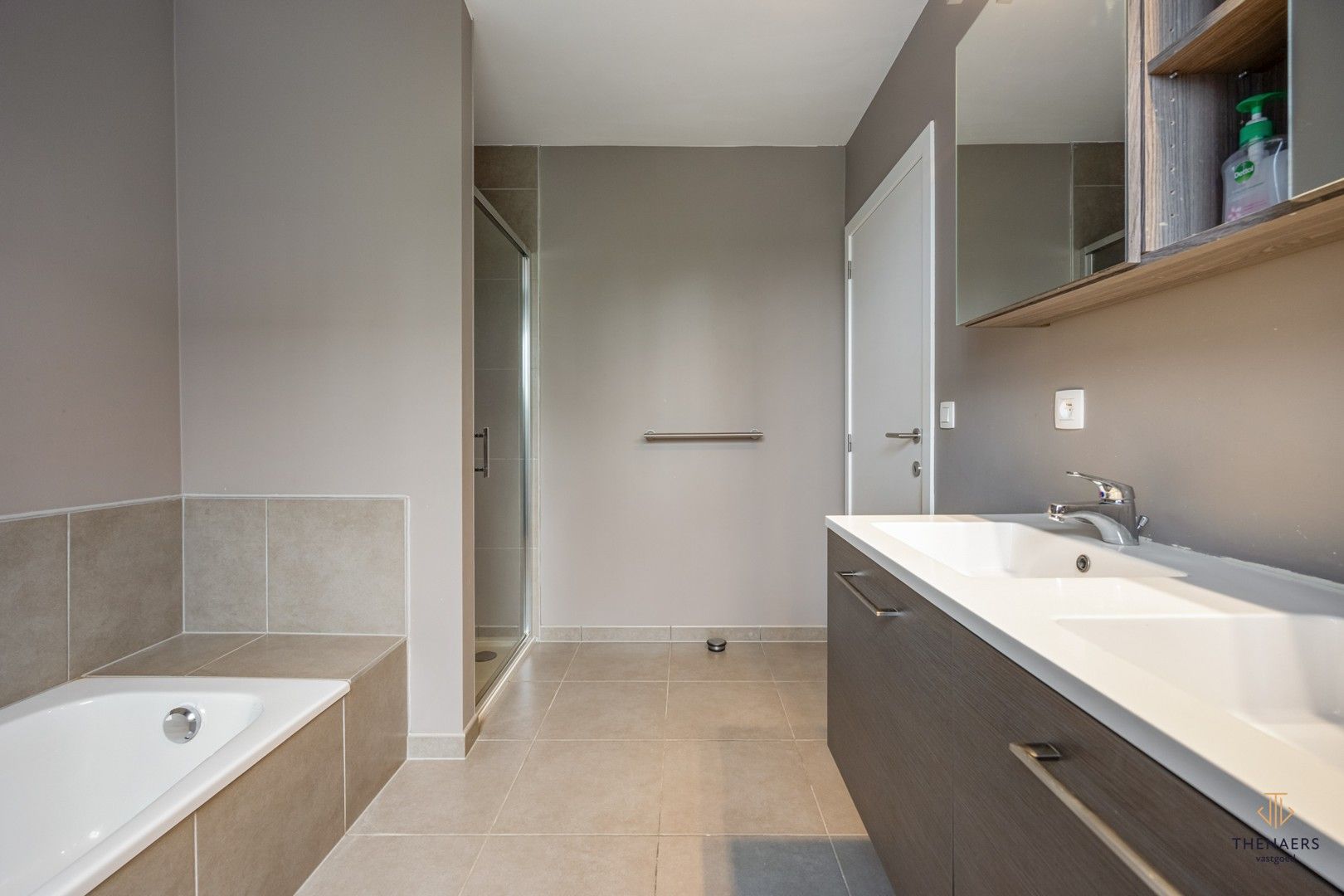 Mooie en energiezuinige (Label "A") woning met 3 slaapkamers in Sint-Truiden. foto 27