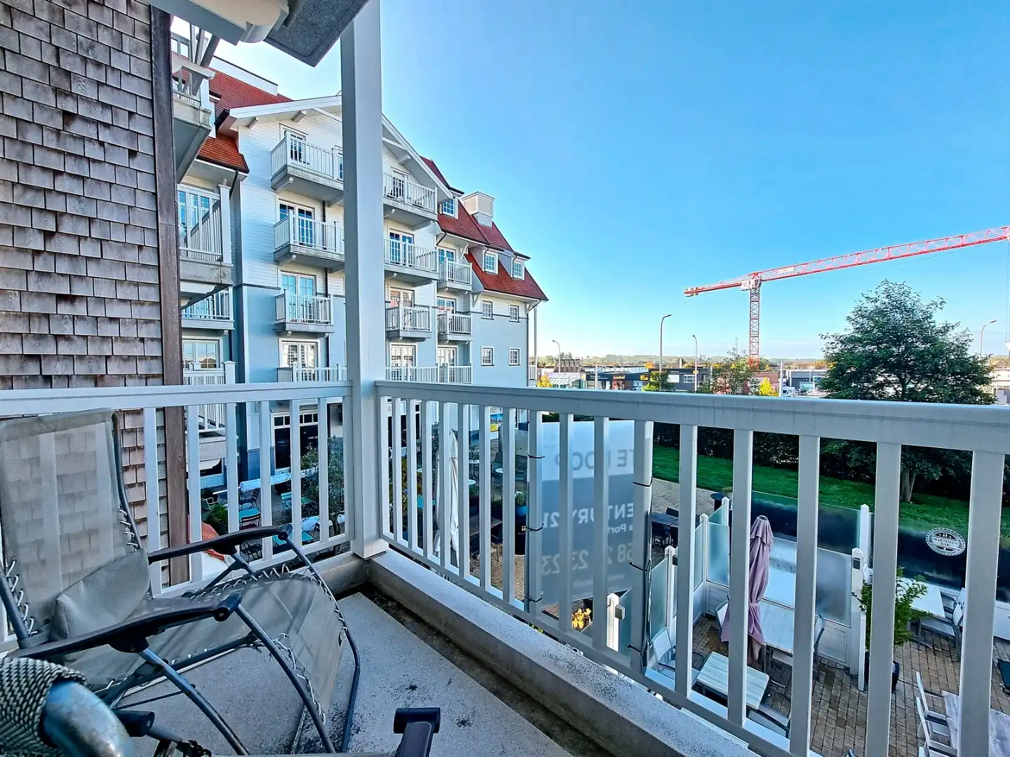 Appartement met twee terrassen en prachtig uitzicht op de jachthaven van Nieuwpoort foto 10
