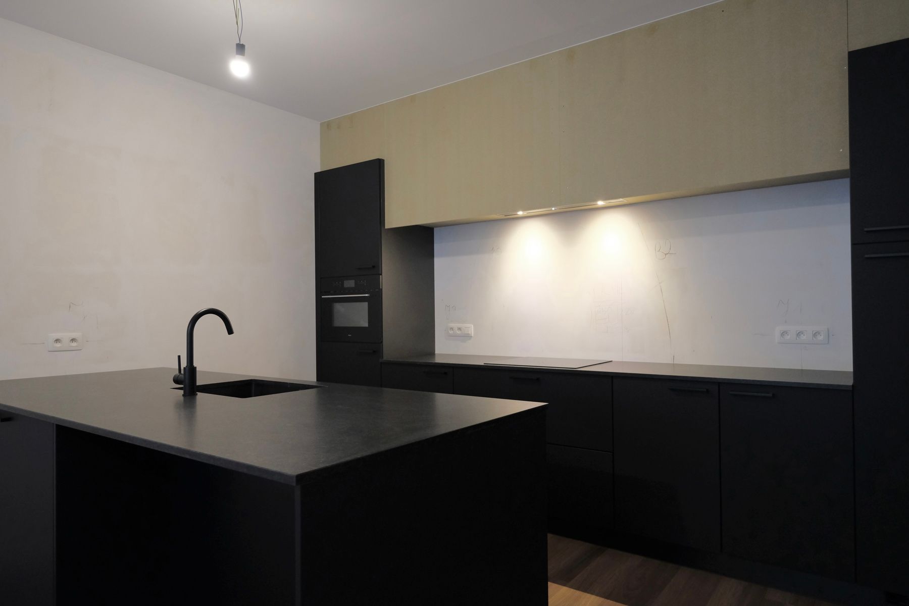 Knap nieuwbouwappartement in een groene omgeving foto 10