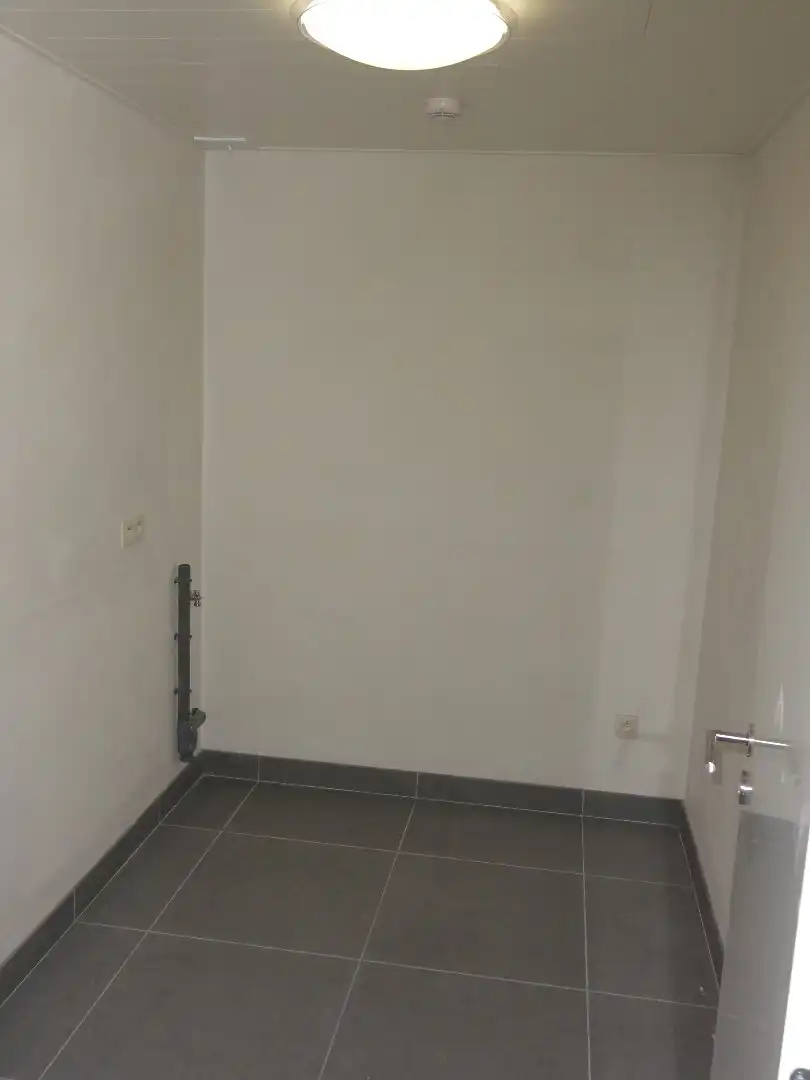 Gelijkvloers appartement met 2 slaapkamers en tuin te Dessel! foto 9