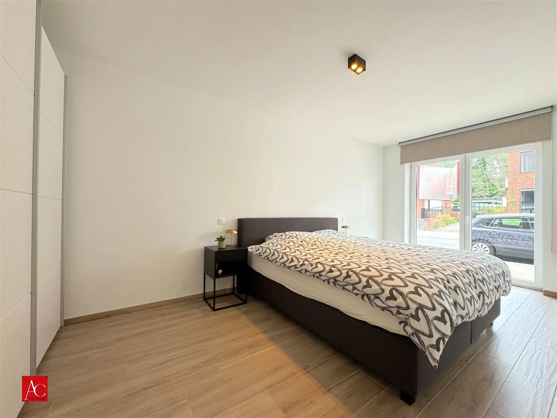 Gelijkvloers appartement met garage en 2 slaapkamers  foto 24