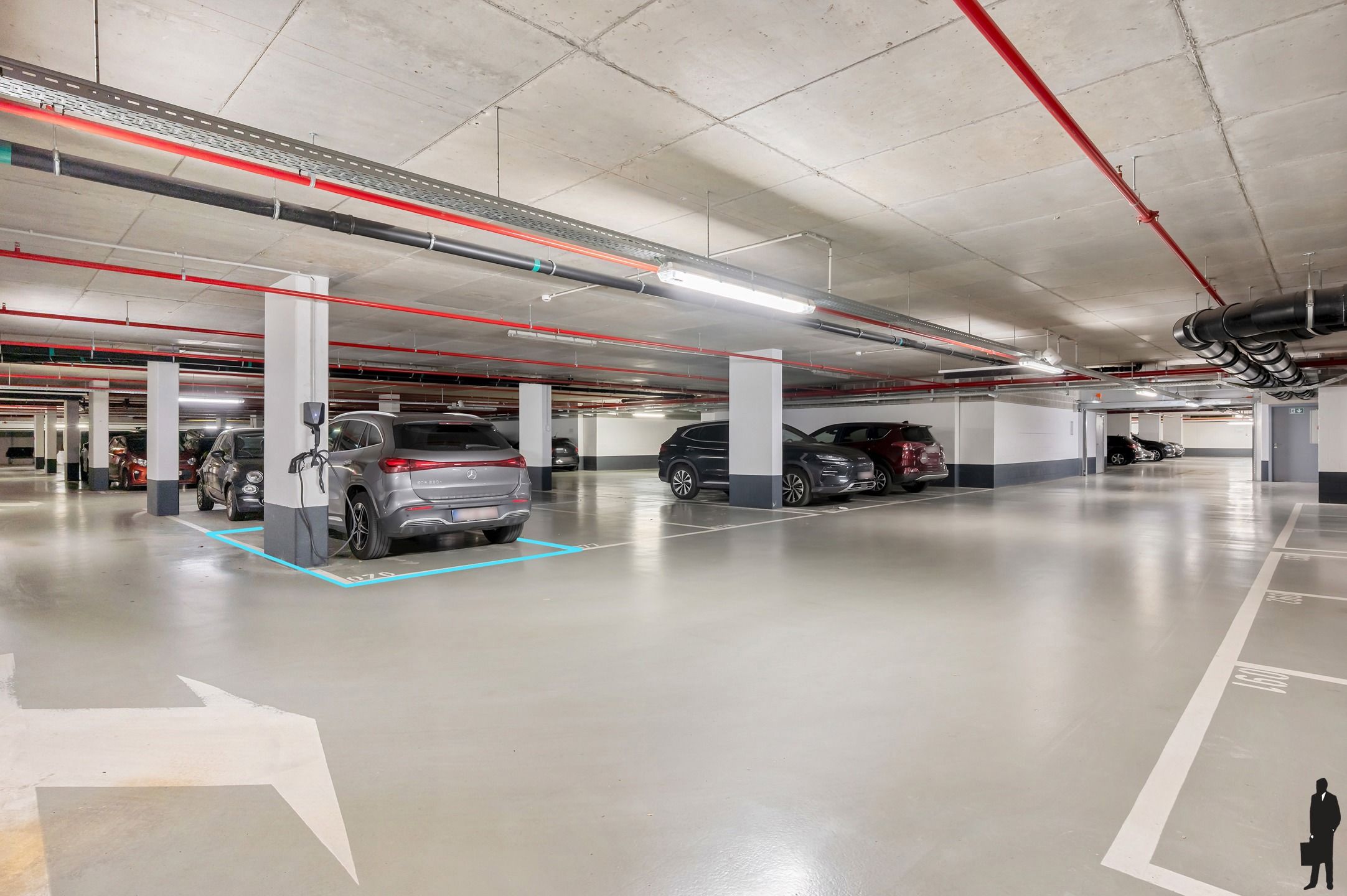 Licht 2-slpk appartement met 2 terrassen in Residentie Leopold foto 22