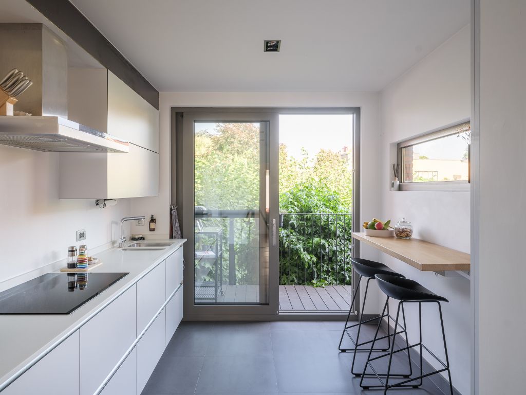 Stijlvolle woning op fietsafstand van het Gentse centrum, gelegen in een rustige en residentiële straat nabij Park Biest en het Potuitpark. foto 5