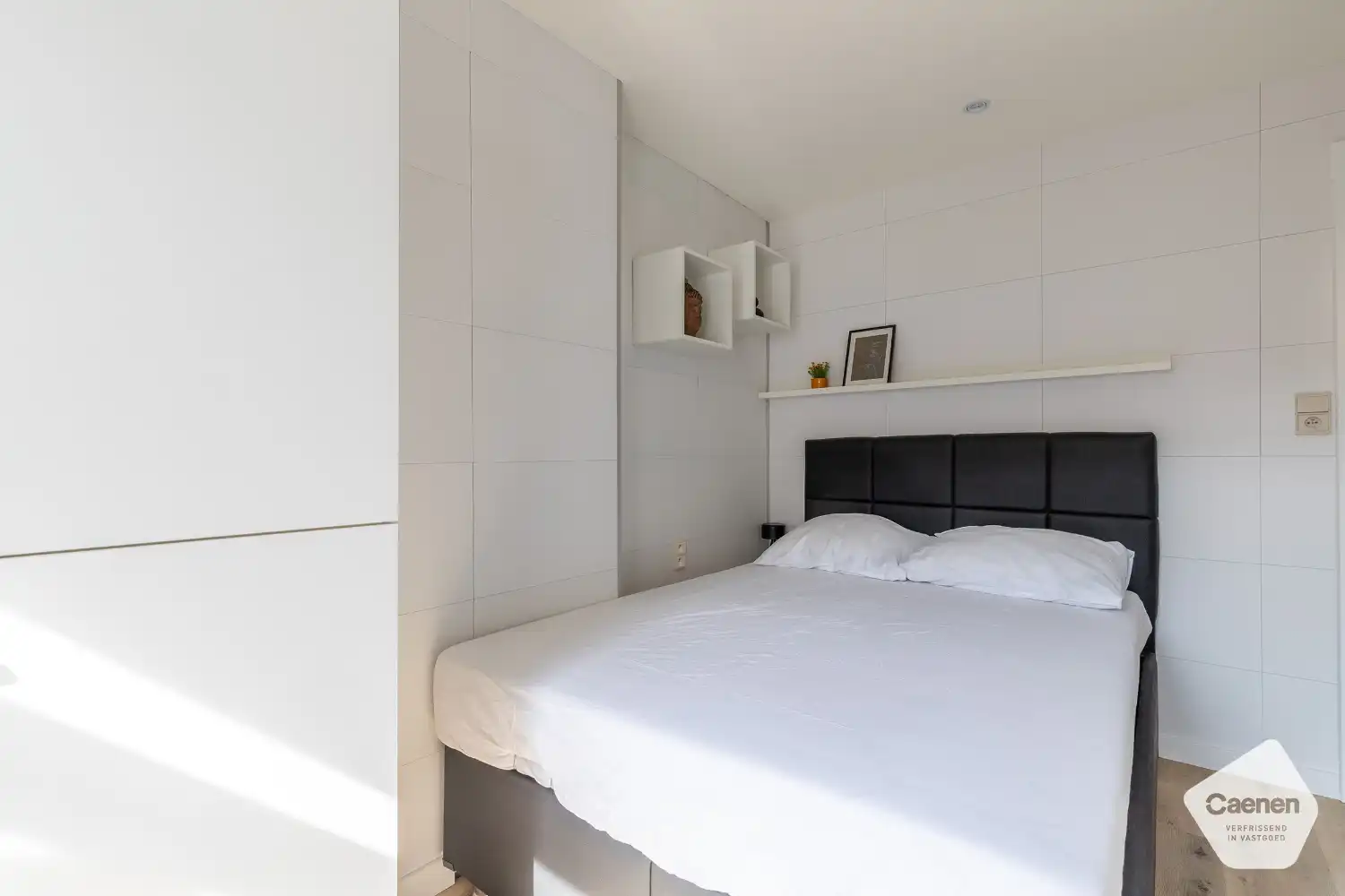 Volledig gerenoveerd éénslaapkamer appartement vlakbij het strand, de haven en de Grote Markt foto 7