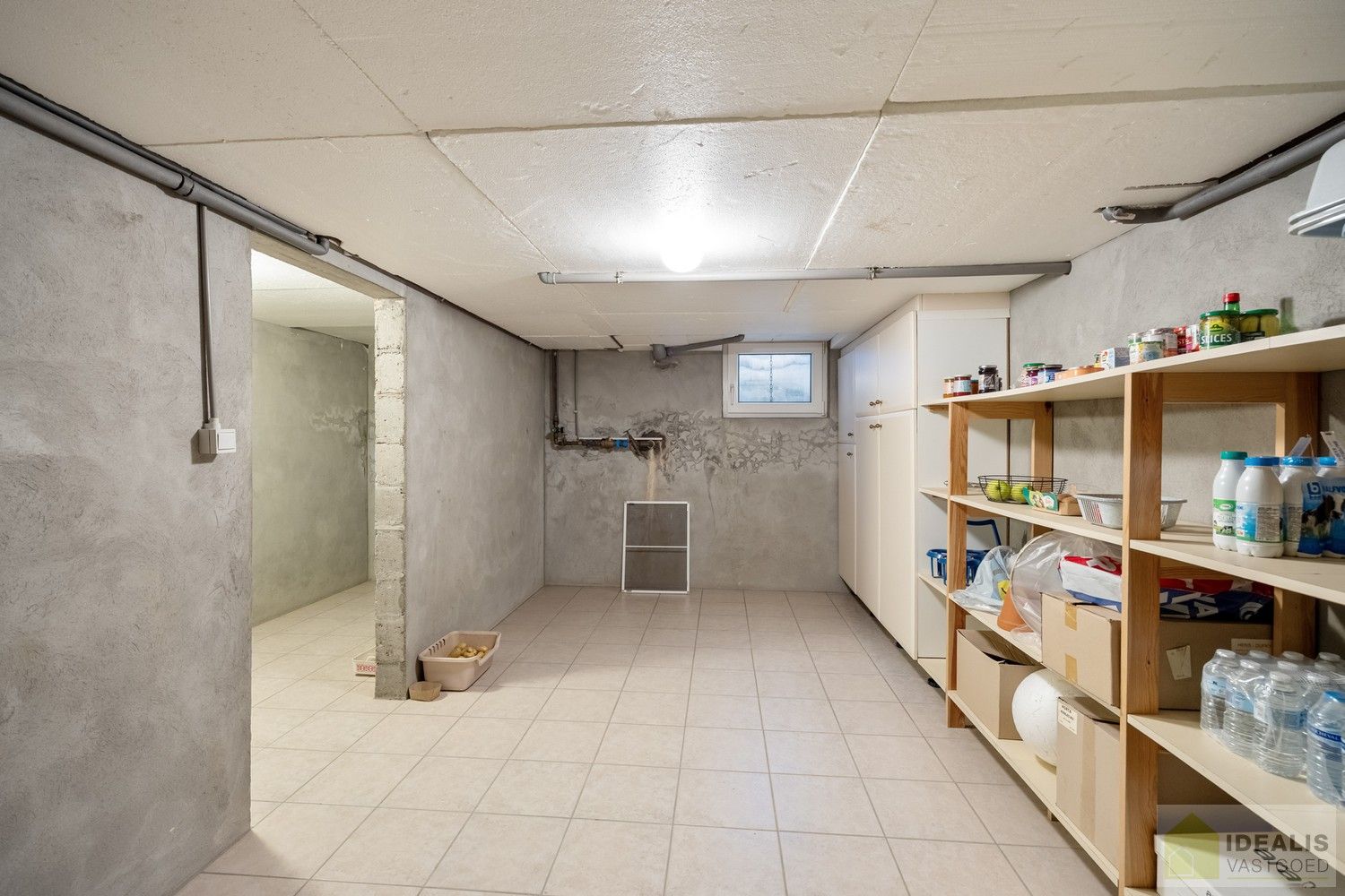 KNAPPE EN INSTAPKLARE WONING MET 4 SLAAPKAMERS, INPANDIGE ÉN VRIJSTAANDE GARAGE, HEERLIJK TERRAS OMGEVEN DOOR EEN PRACHTIGE TUIN foto 30