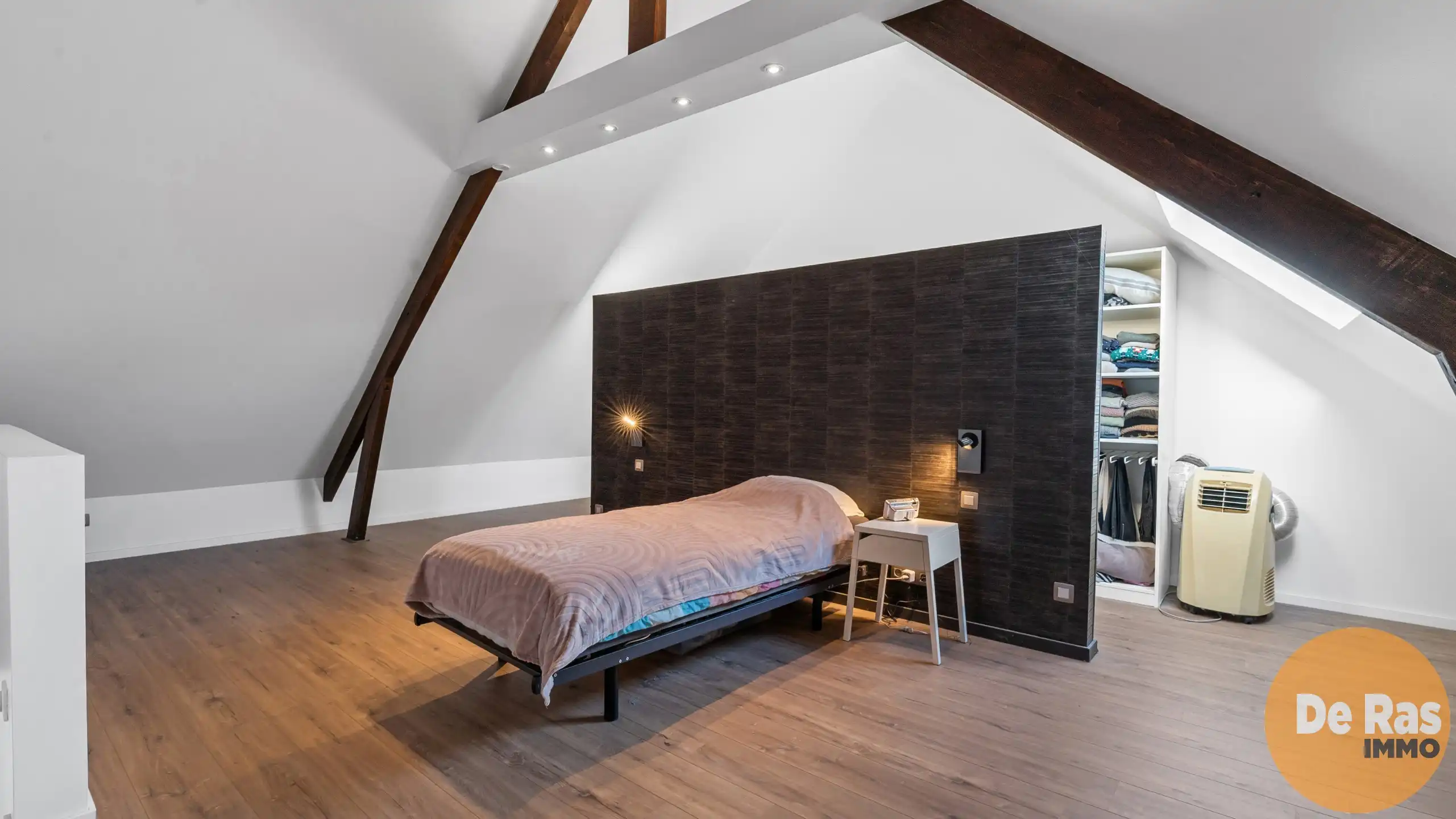 KURINGEN - Mooie woning op toplocatie! foto 17