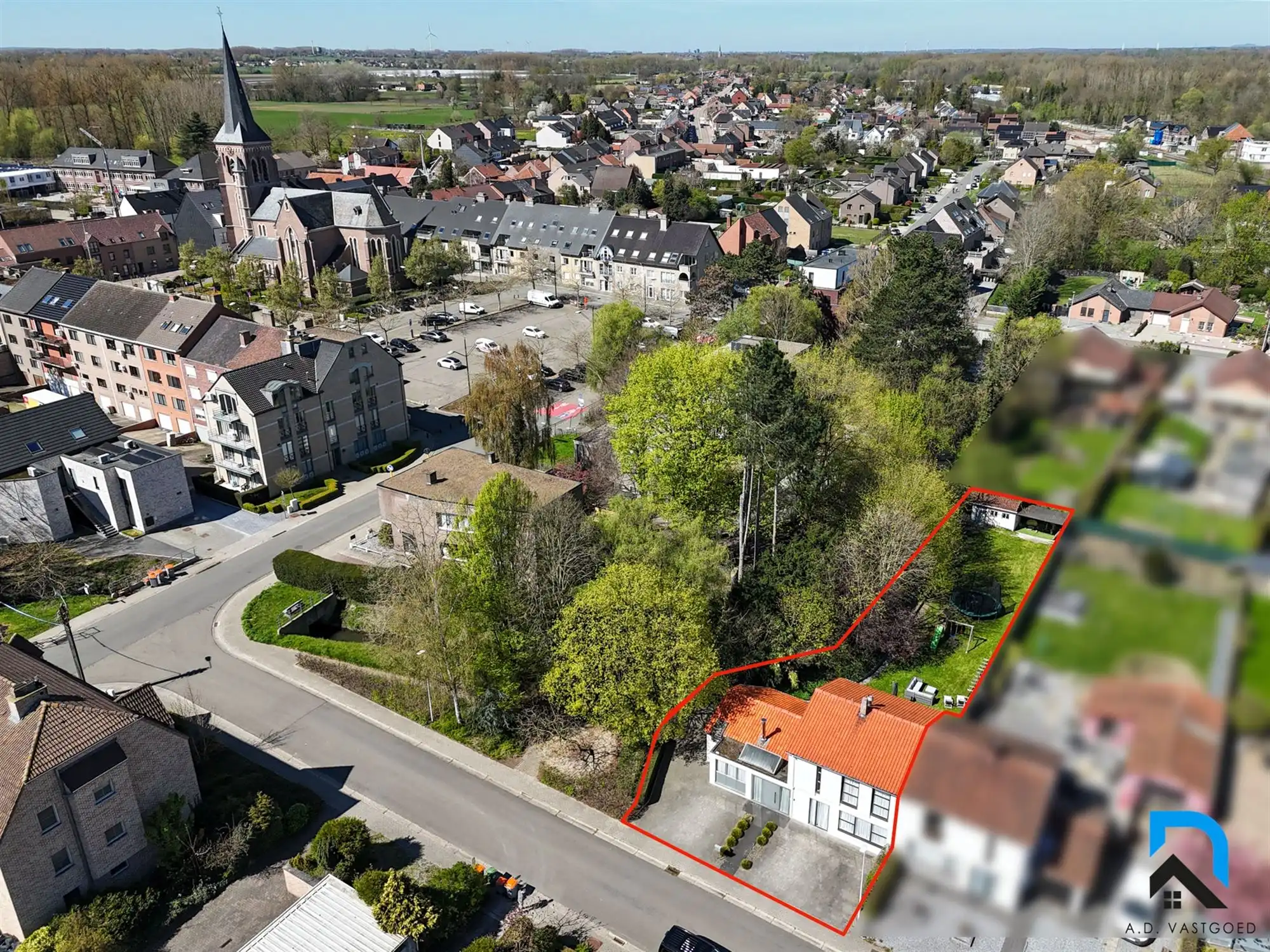 Halfopen bebouwing met grote tuin in Beverst foto 2